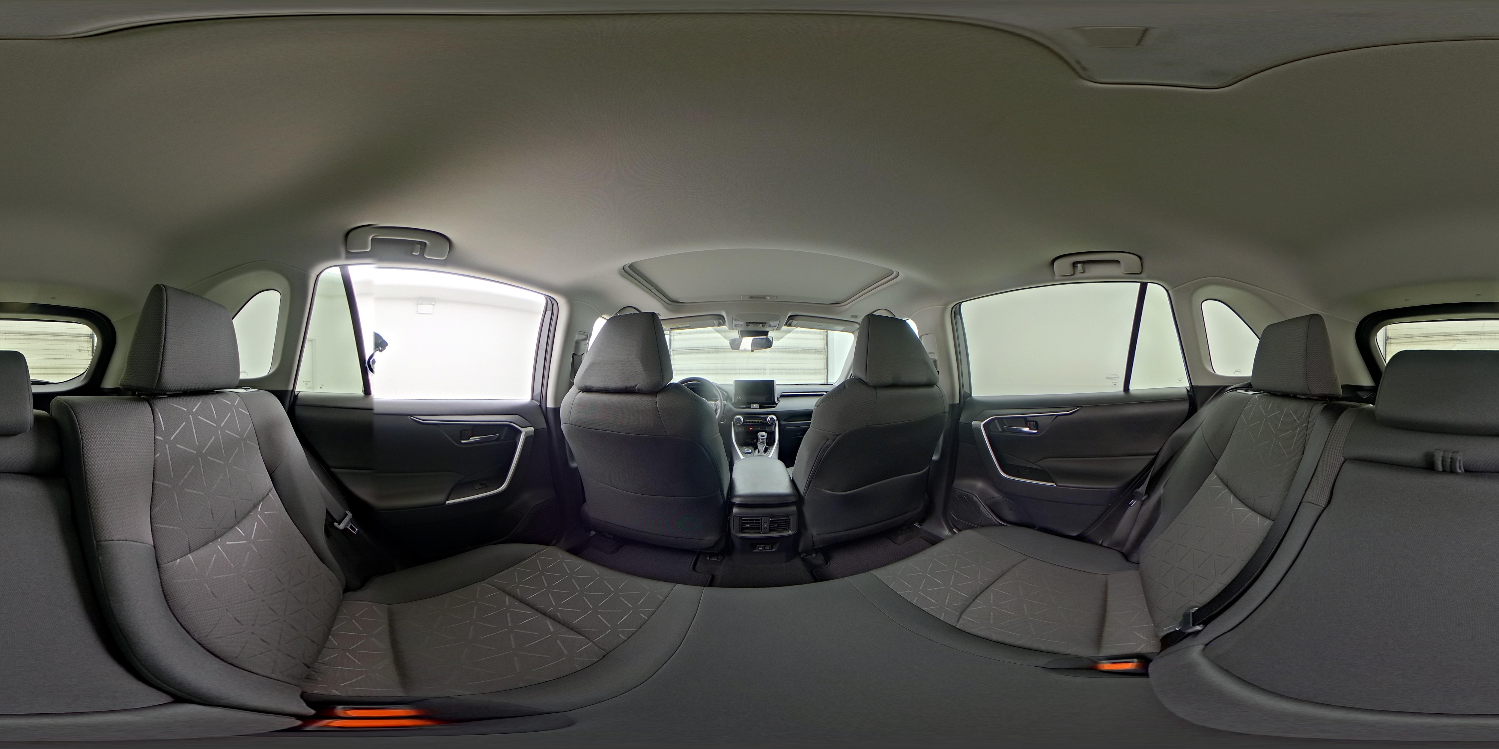 2024 Toyota RAV4 XLE - Photo 26