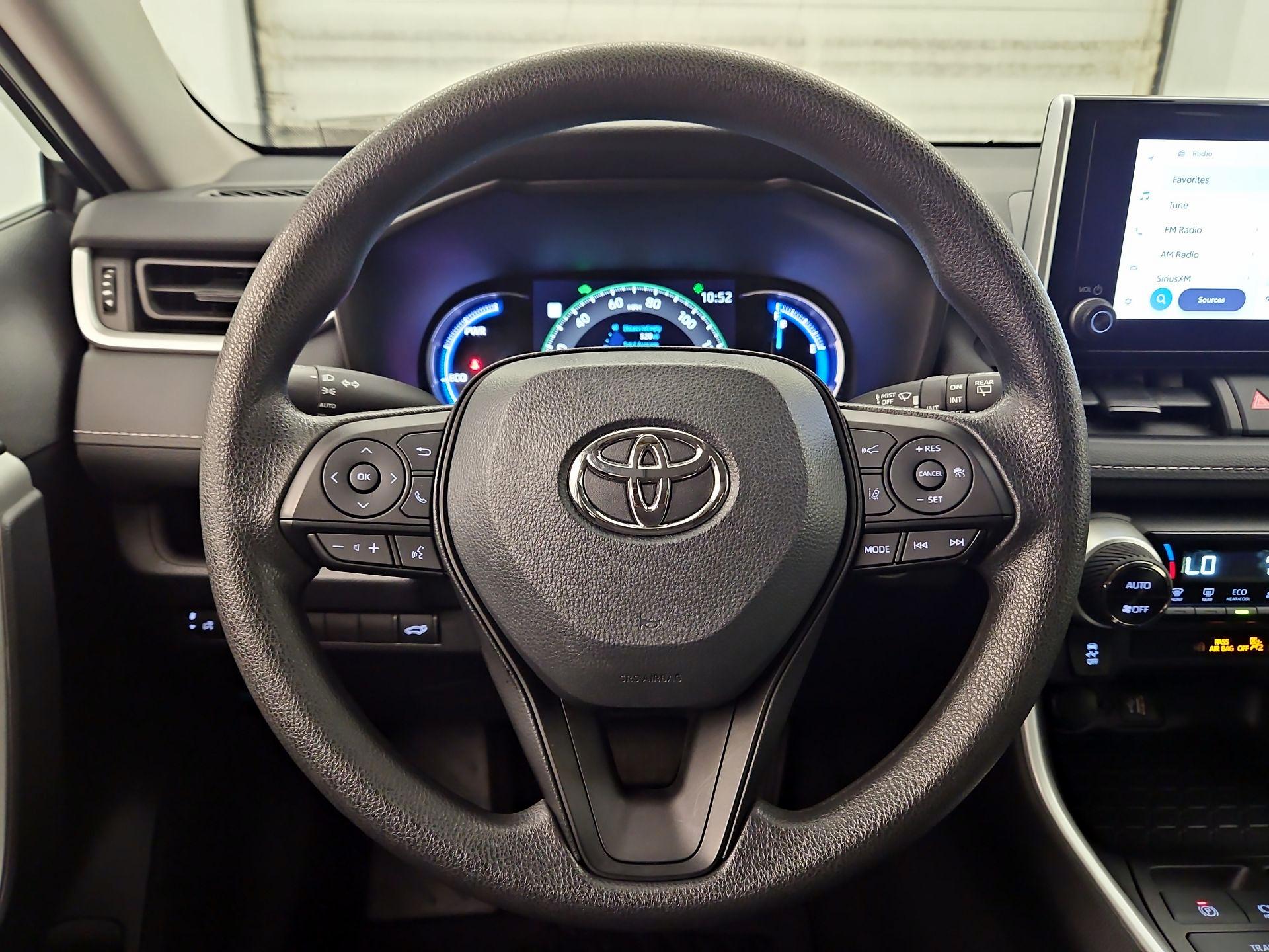 Thumbnail: 2024 Toyota RAV4 - 10