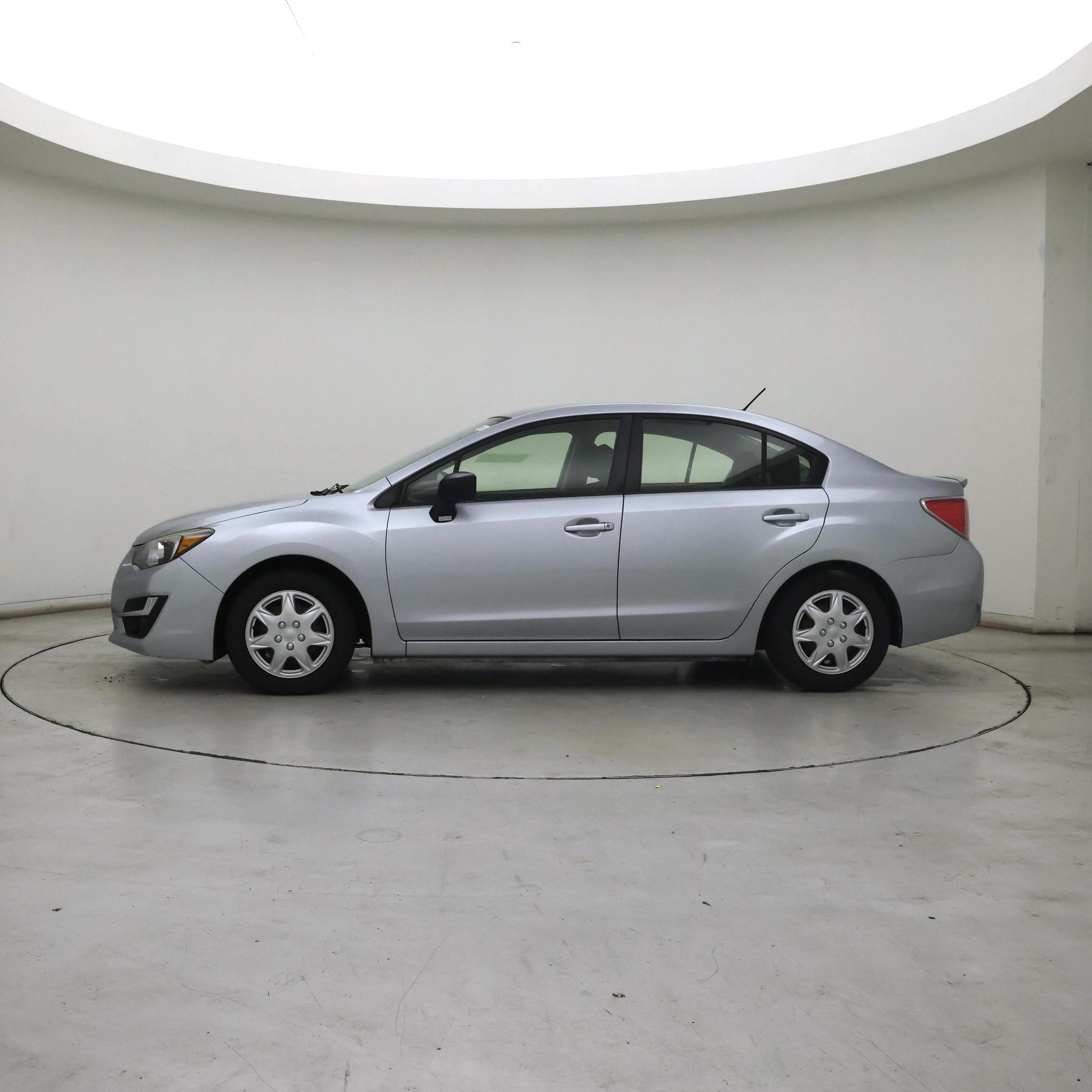 Thumbnail: 2016 Subaru Impreza - 3