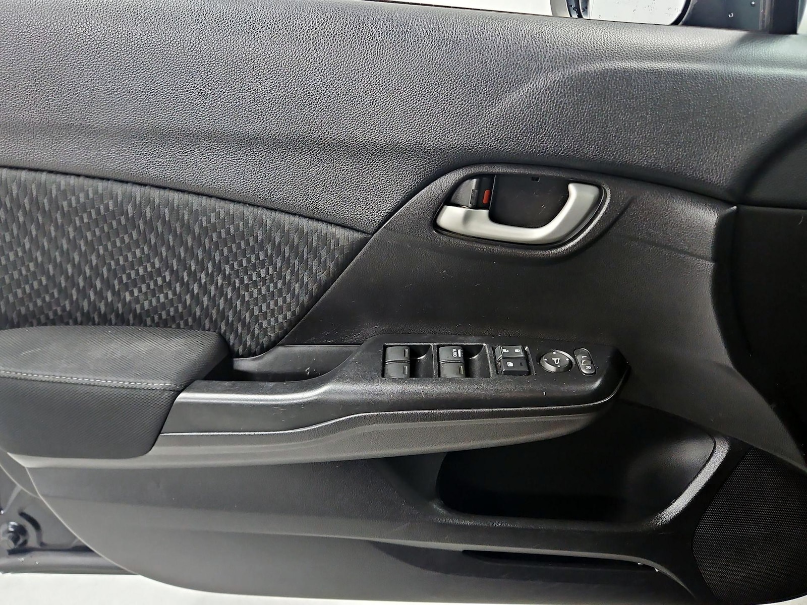 2015 Honda Civic LX - Photo 13