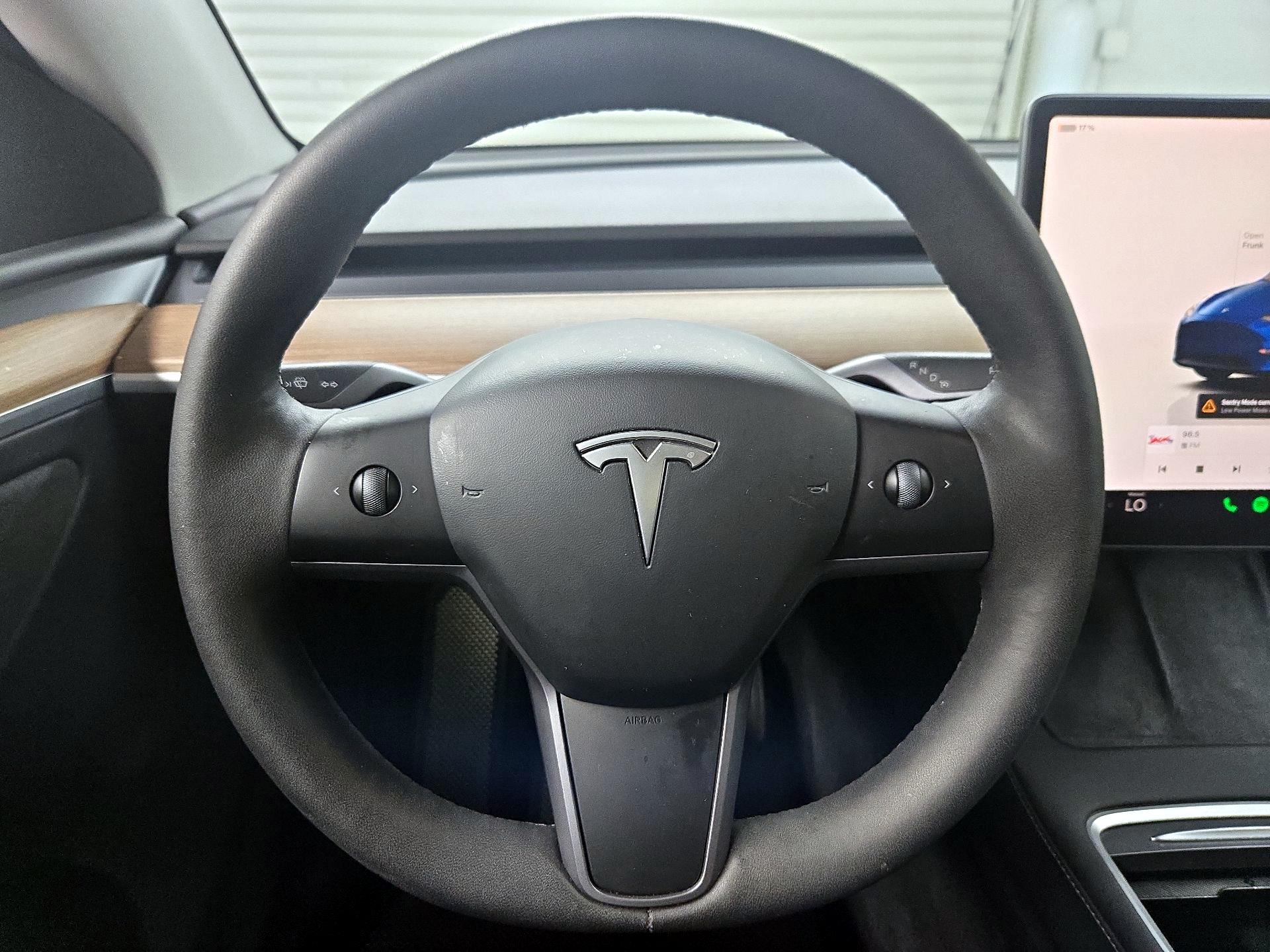 Thumbnail: 2023 Tesla Model Y - 10