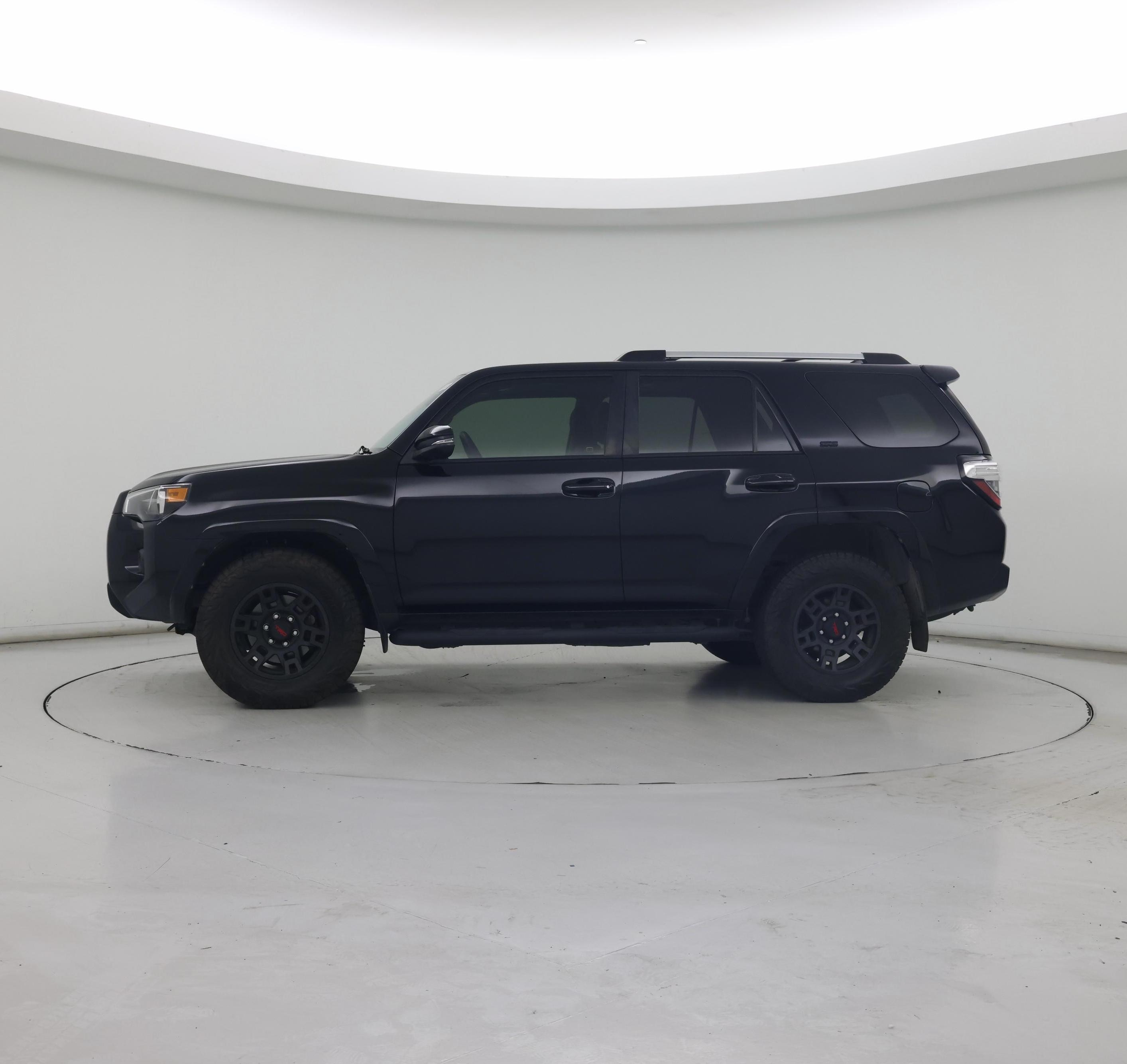 Thumbnail: 2023 Toyota 4Runner - 3