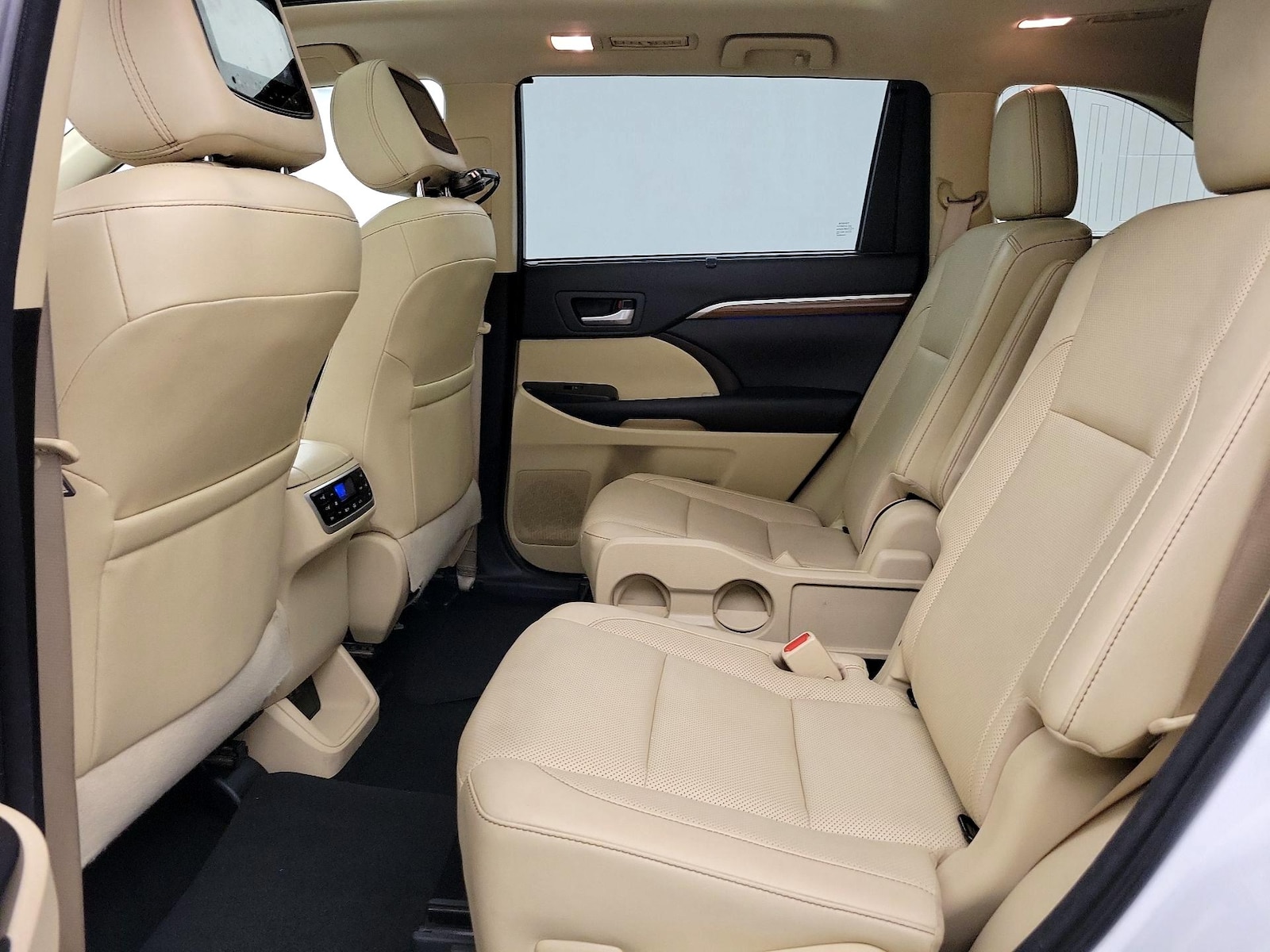 2018 Toyota Highlander Limited Platinum - Photo 21