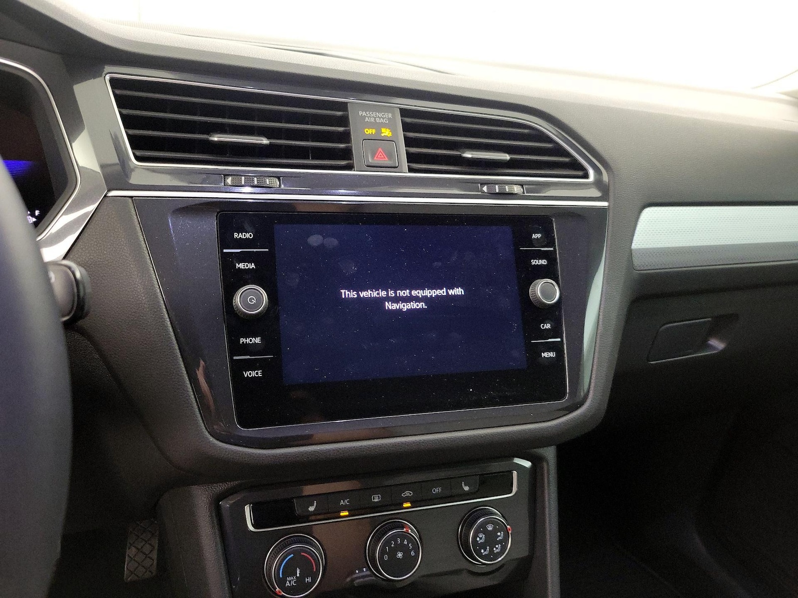 2024 Volkswagen Tiguan S - Photo 13