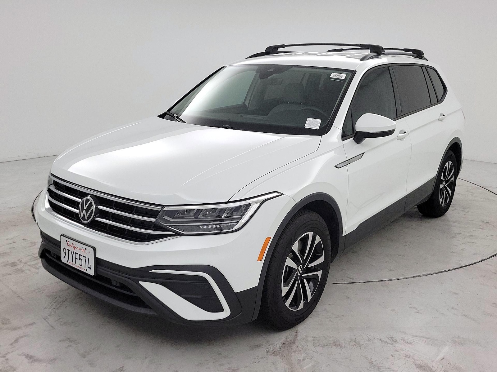2024 Volkswagen Tiguan S - Photo 3