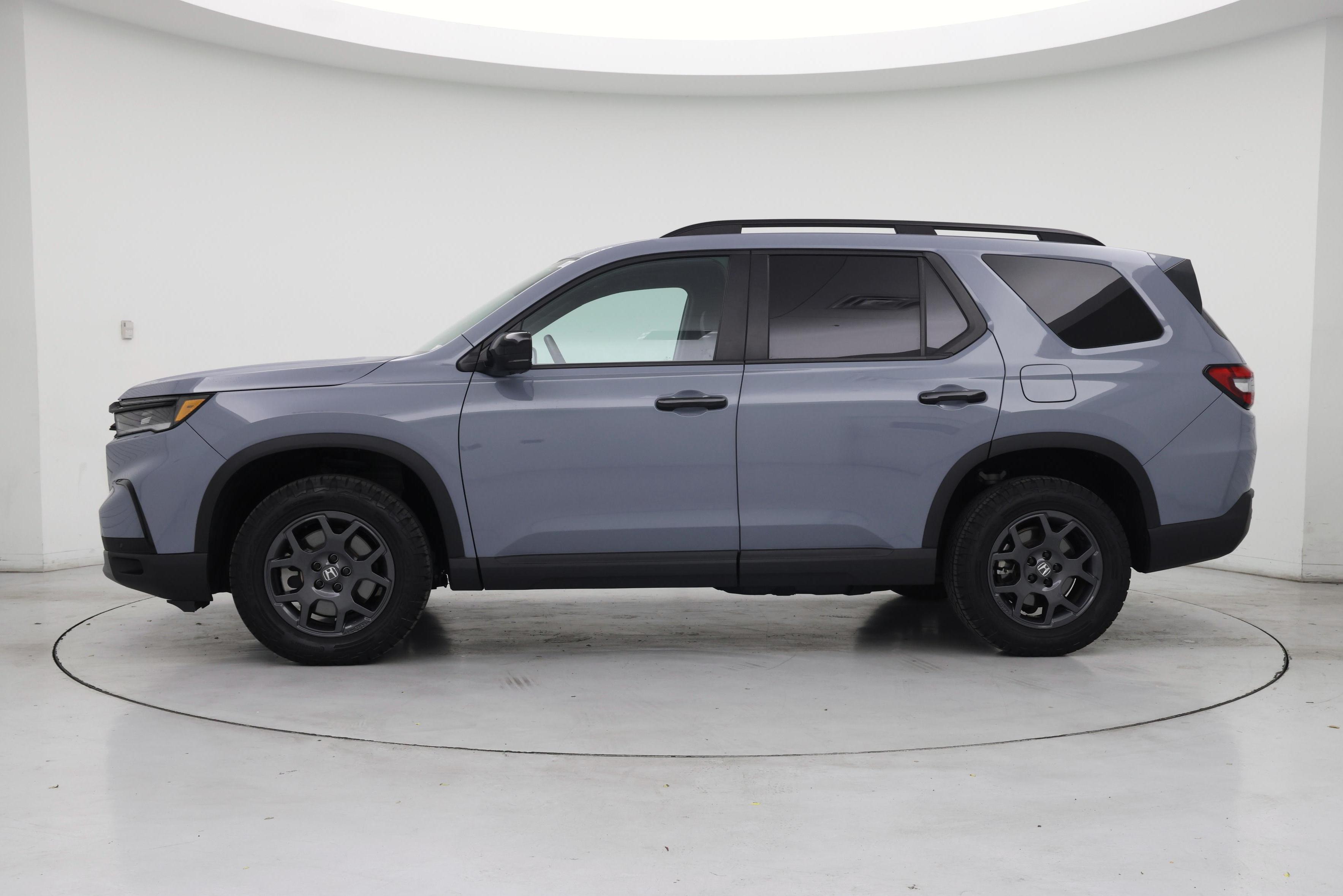 Thumbnail: 2025 Honda Pilot - 3