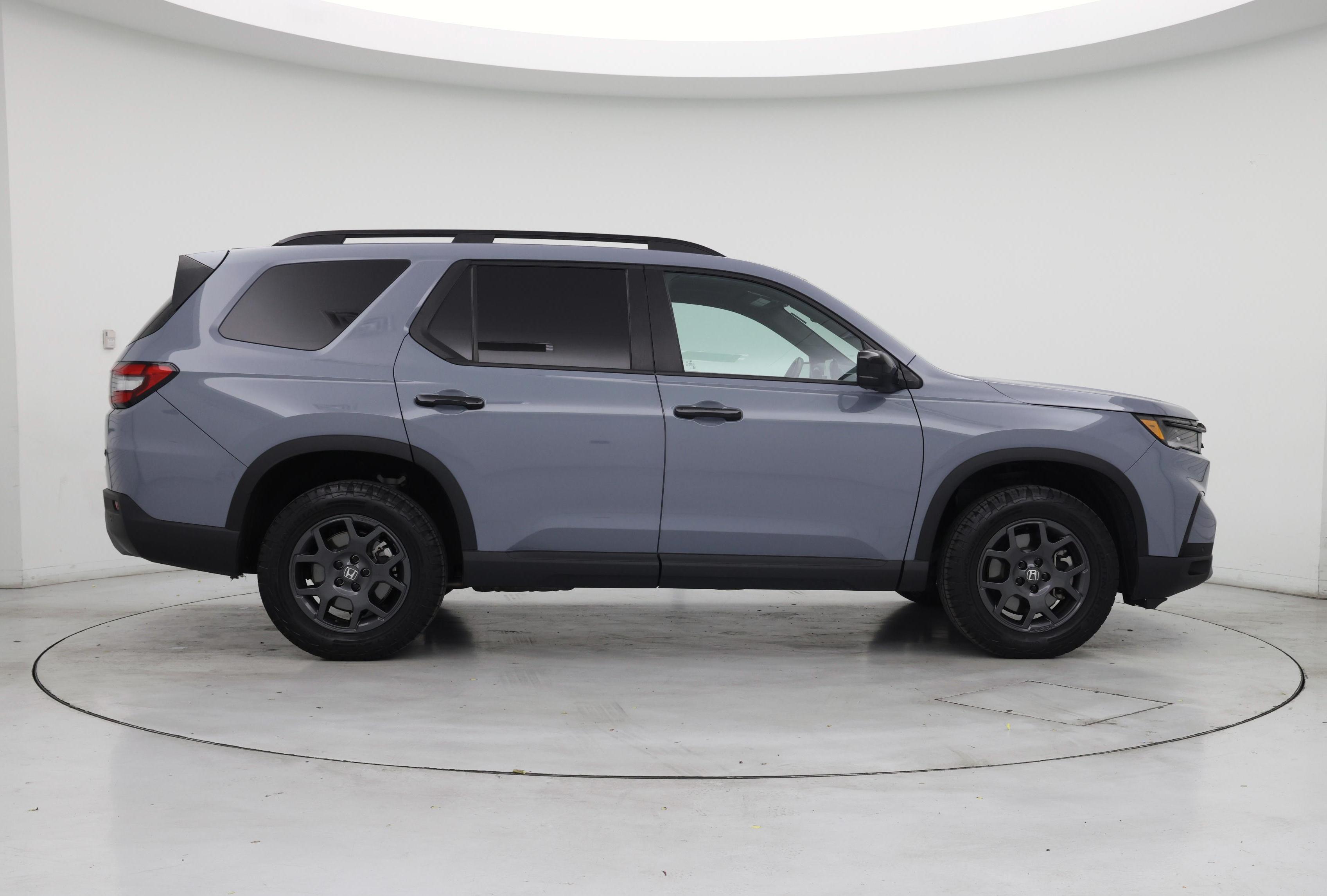 Thumbnail: 2025 Honda Pilot - 7
