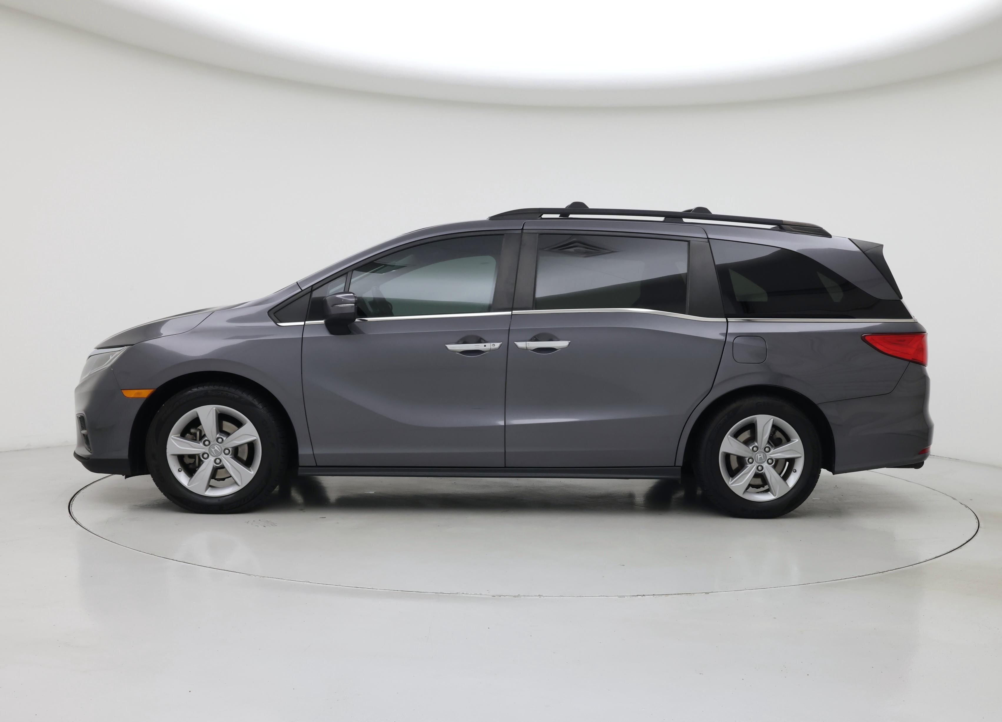 Thumbnail: 2019 Honda Odyssey - 3