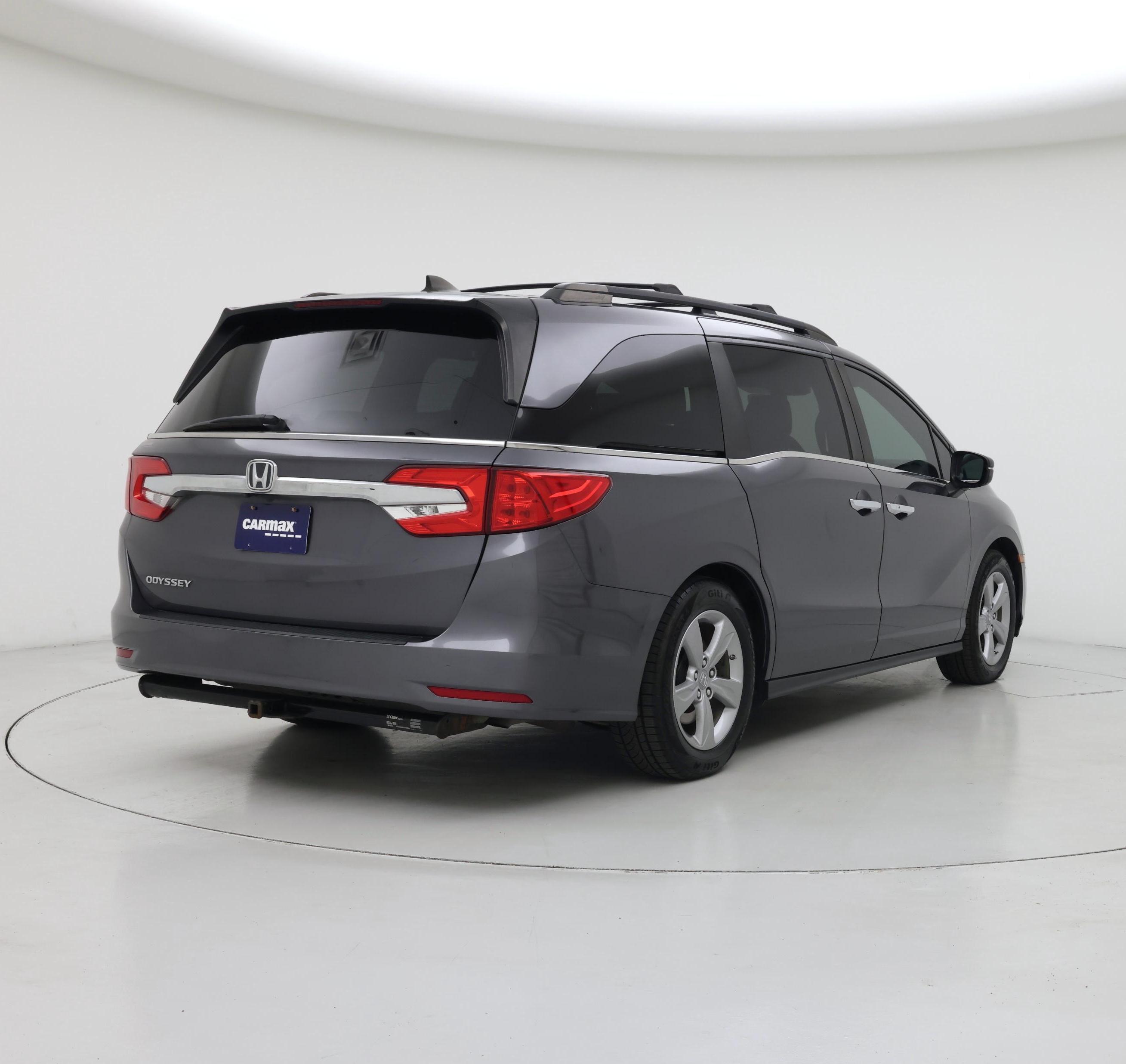 Thumbnail: 2019 Honda Odyssey - 8