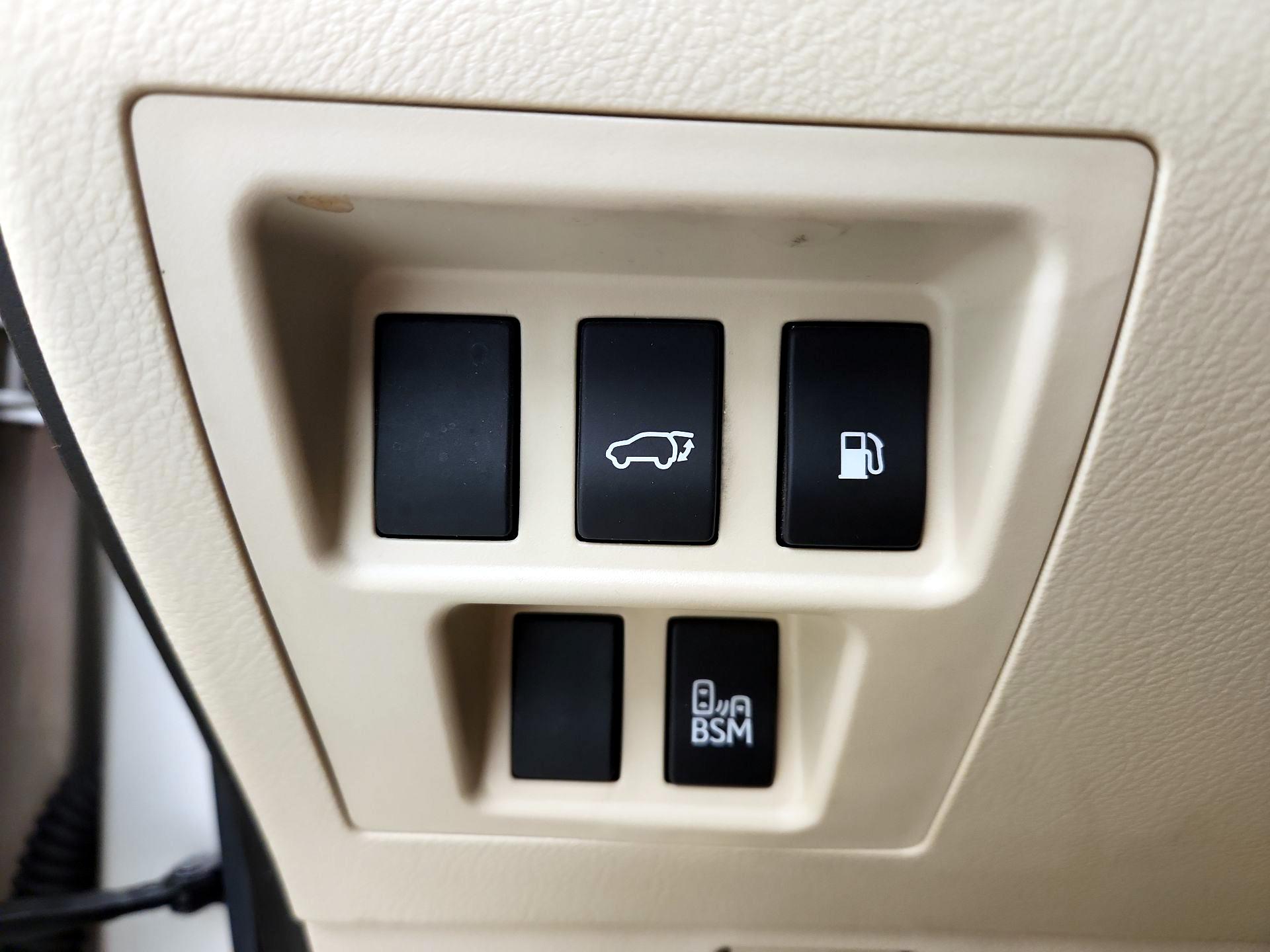 Thumbnail: 2015 Lexus RX - 13