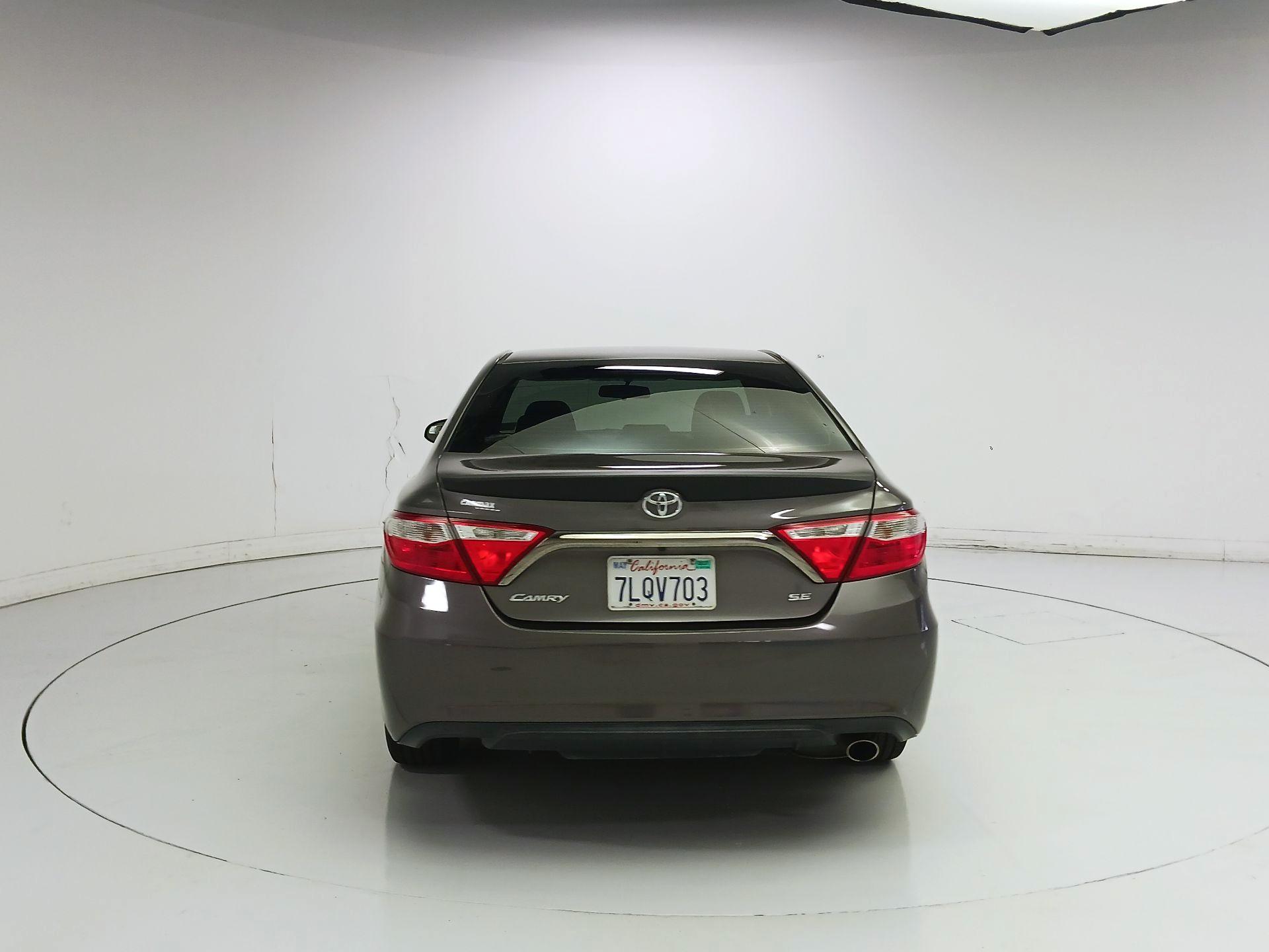 Thumbnail: 2015 Toyota Camry - 6