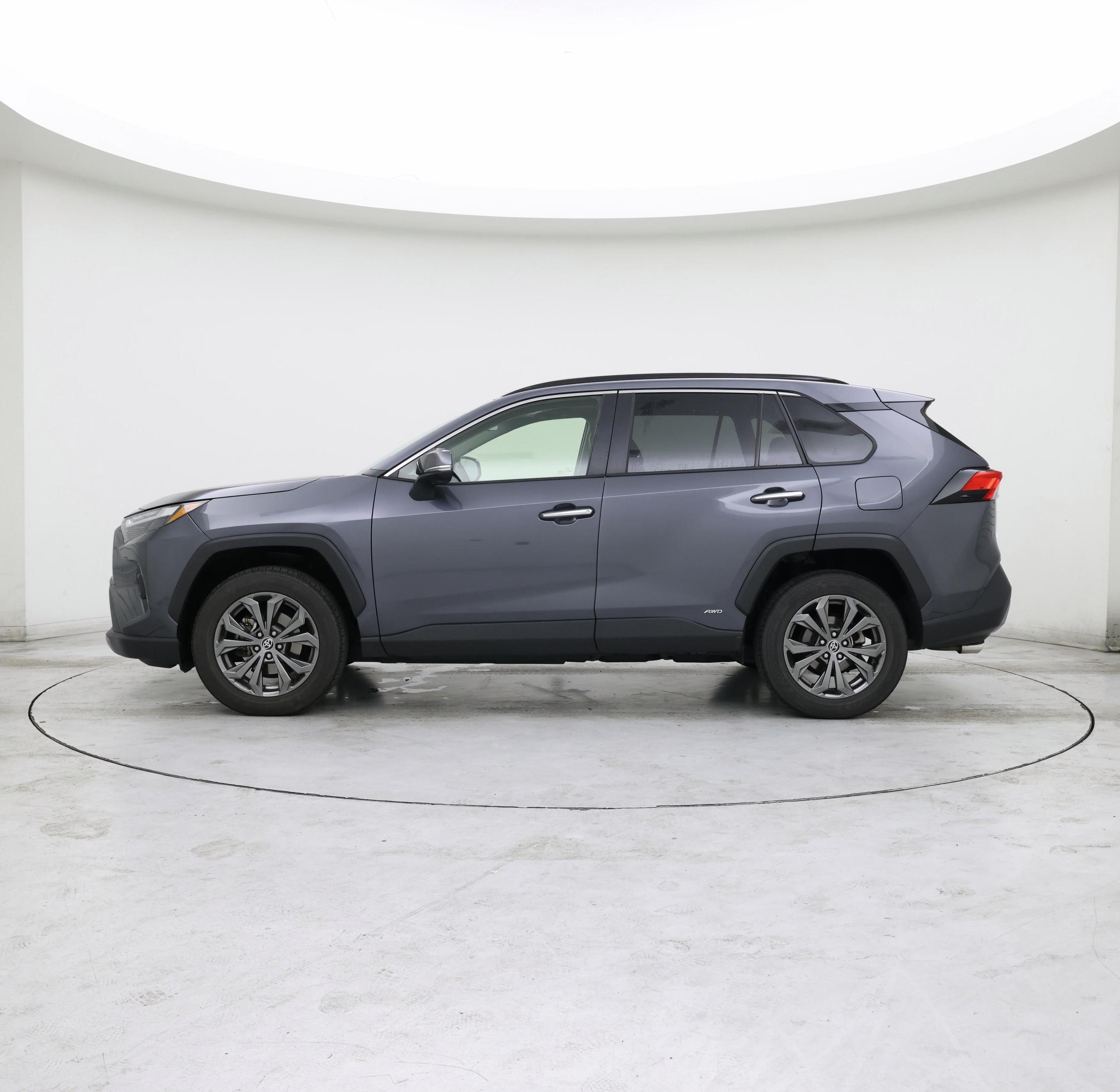 Thumbnail: 2023 Toyota RAV4 - 3