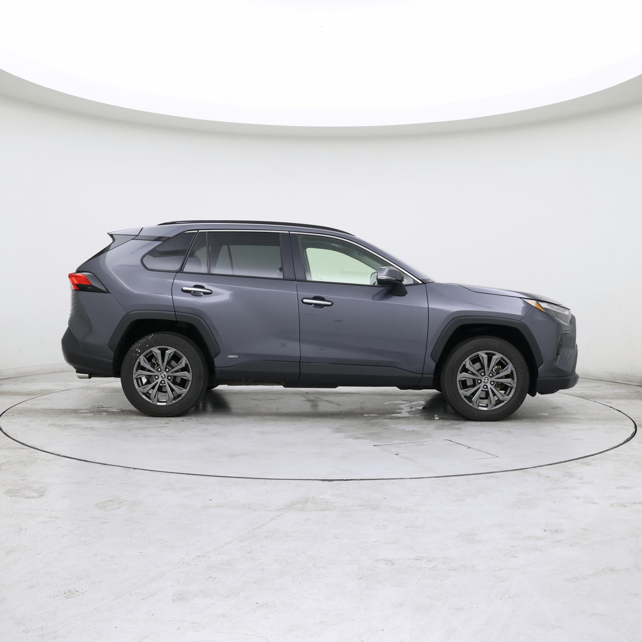 Thumbnail: 2023 Toyota RAV4 - 7