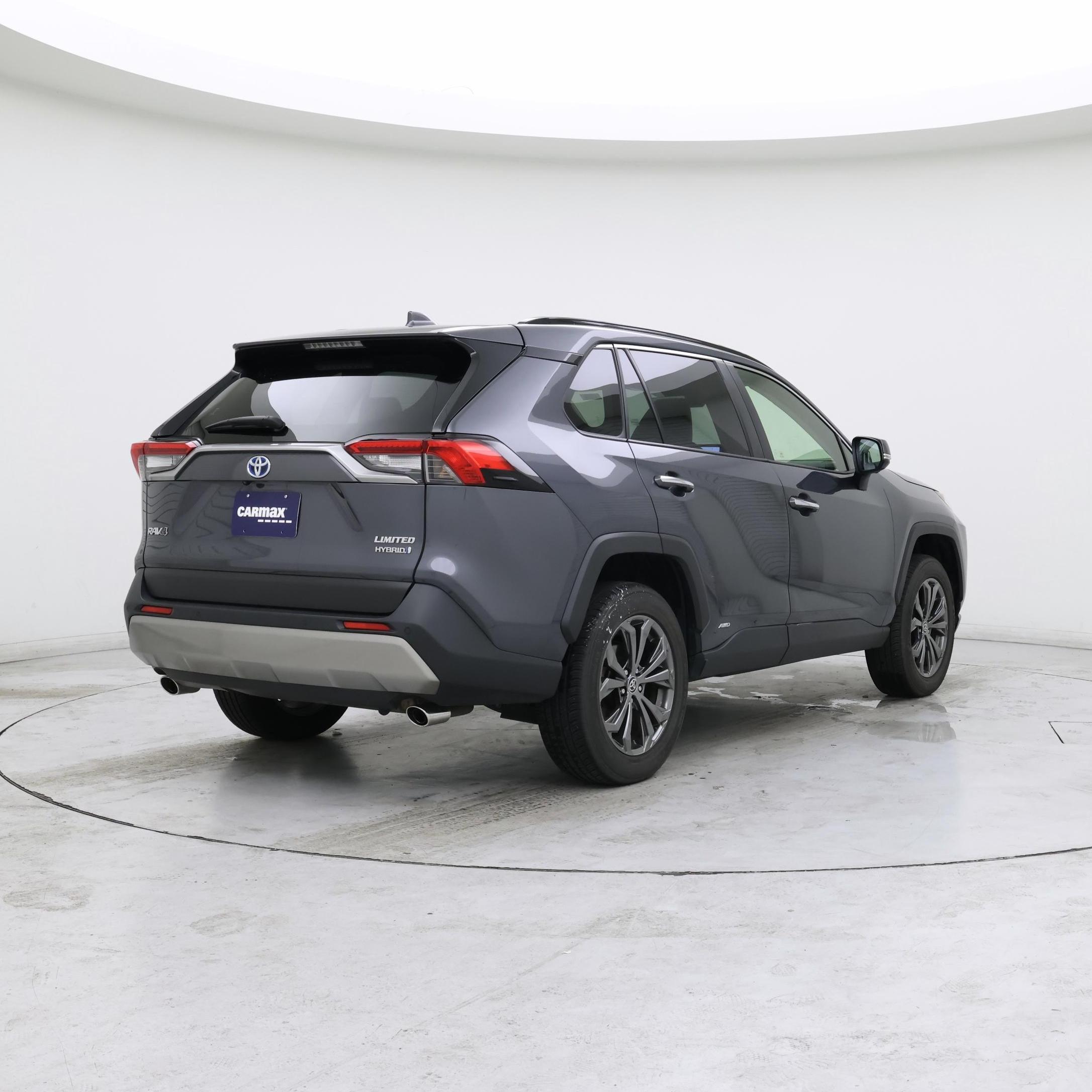 Thumbnail: 2023 Toyota RAV4 - 8