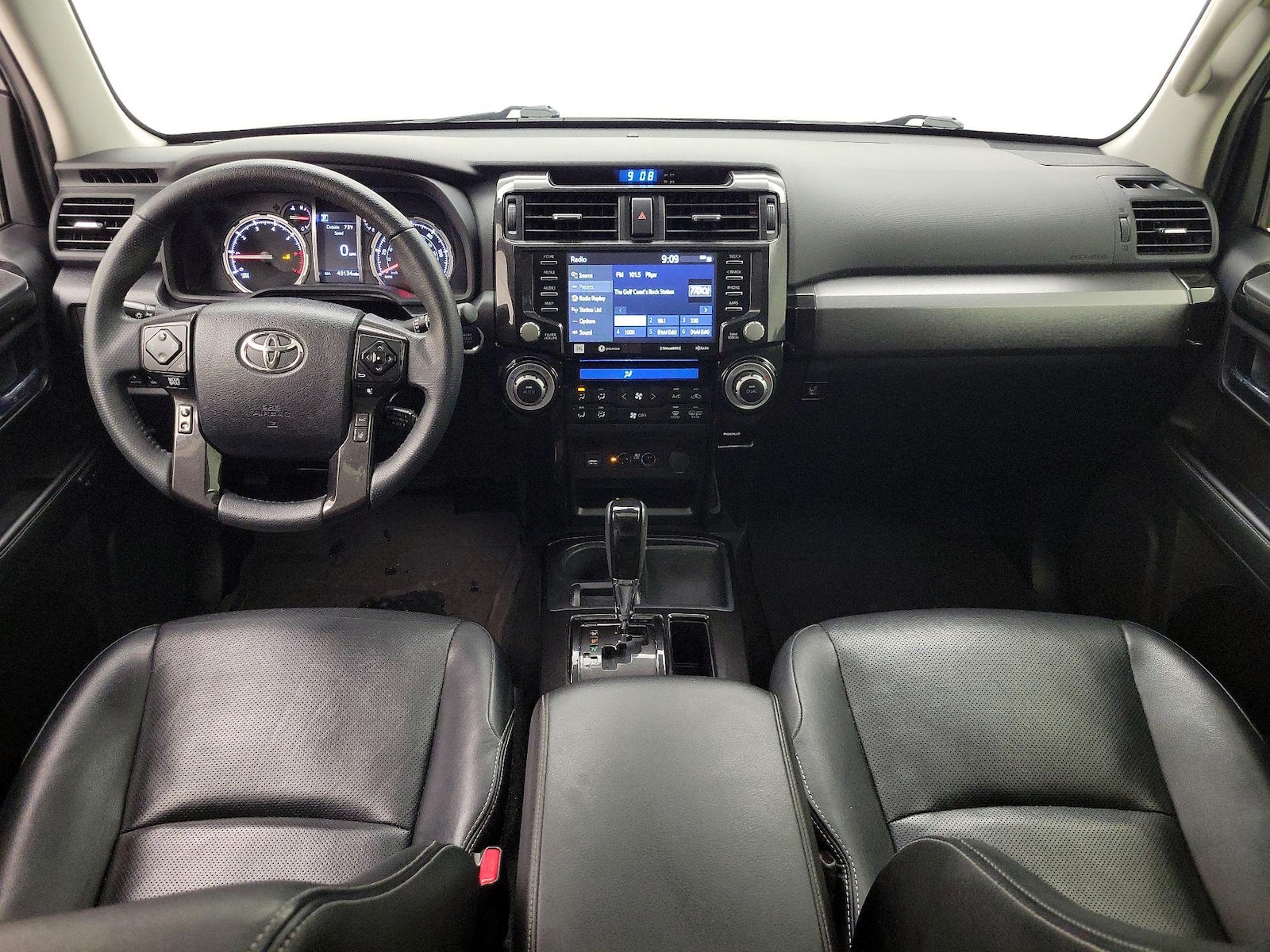 2021 Toyota 4Runner Night Shade - Photo 10