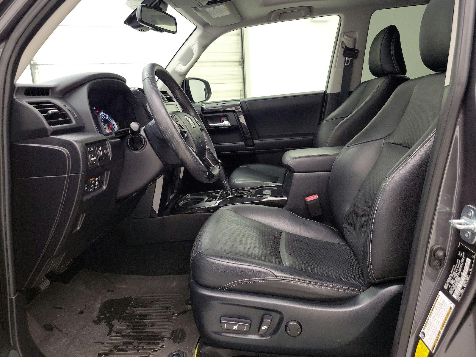 2021 Toyota 4Runner Night Shade - Photo 12