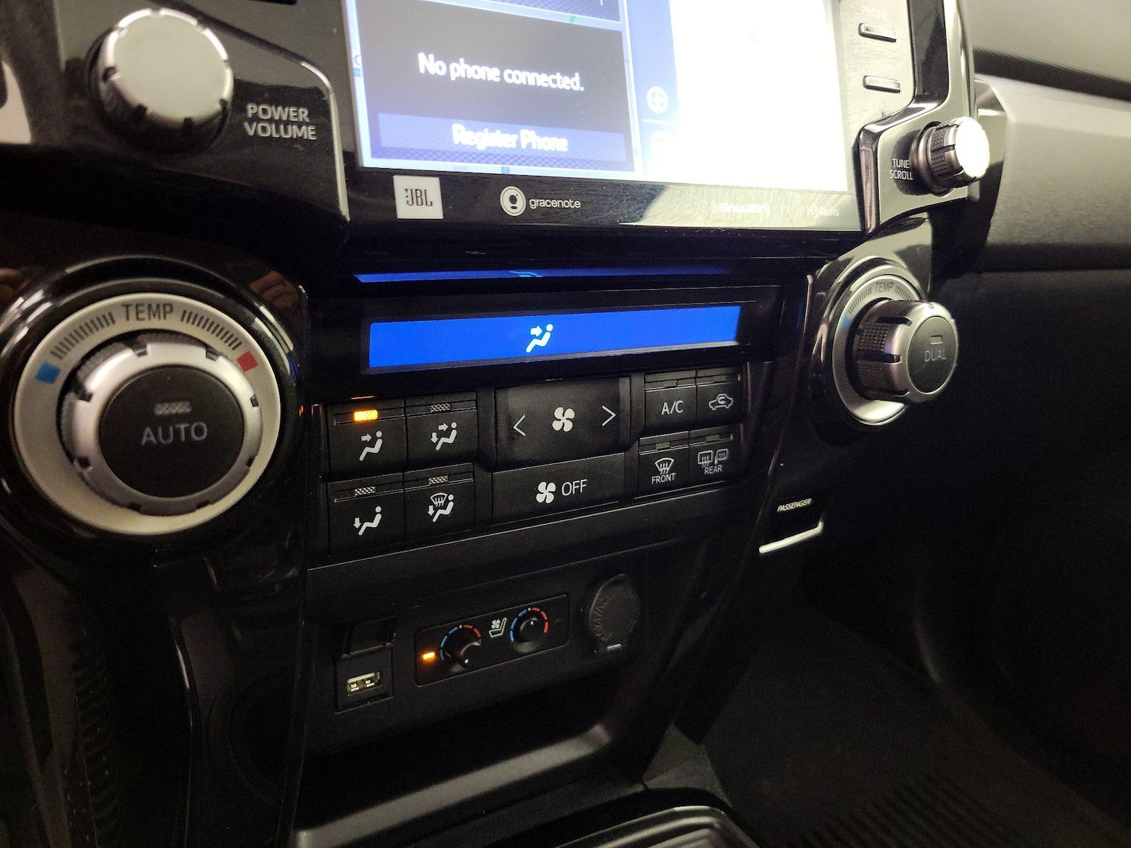 2021 Toyota 4Runner Night Shade - Photo 17