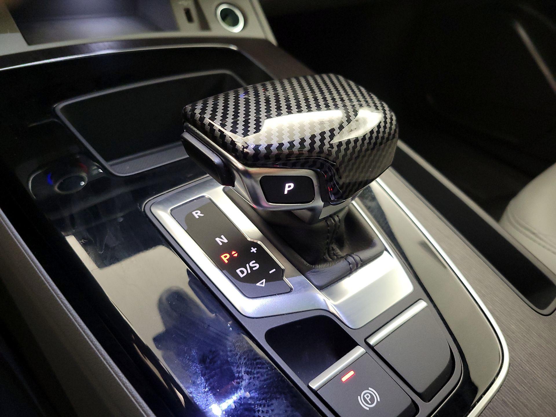 Thumbnail: 2022 Audi Q5 - 17