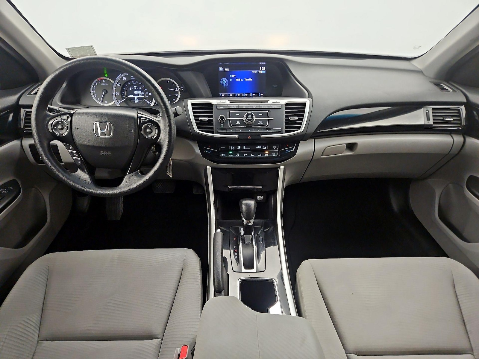 2017 Honda Accord LX - Photo 10