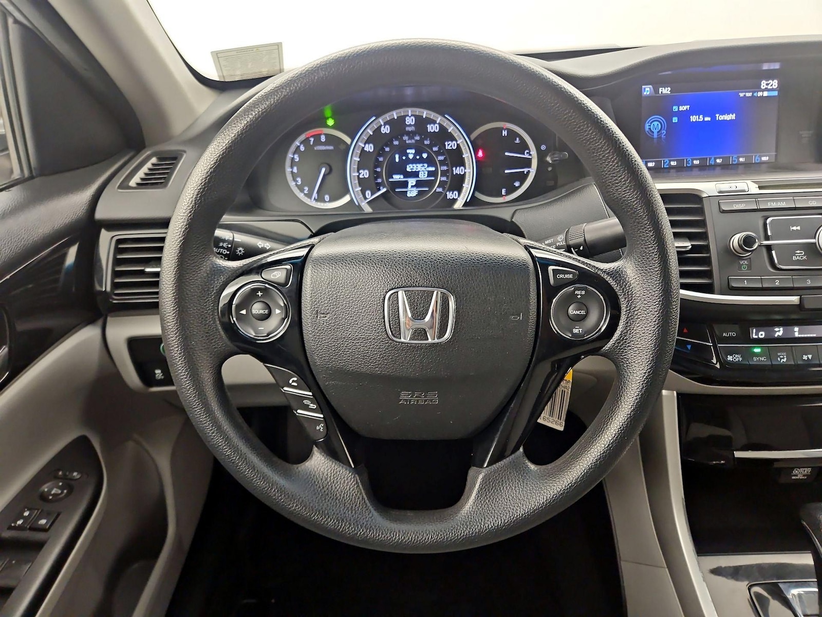 2017 Honda Accord LX - Photo 11