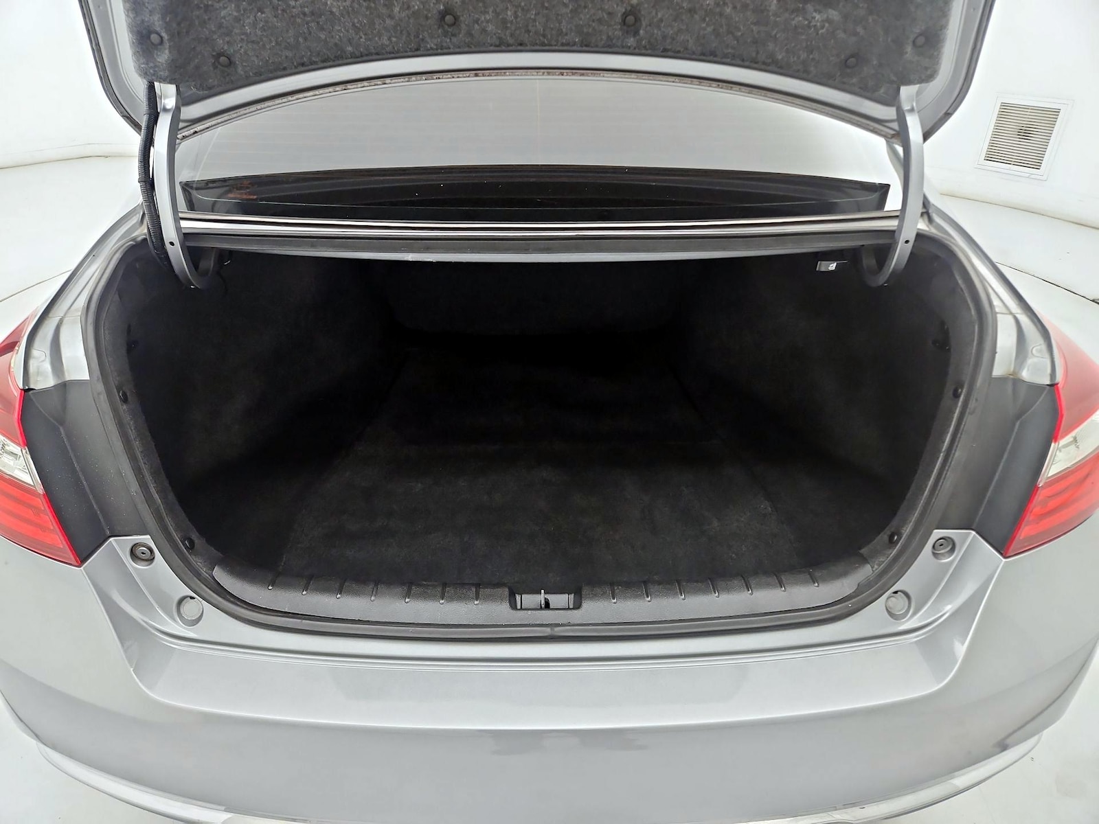 2017 Honda Accord LX - Photo 21