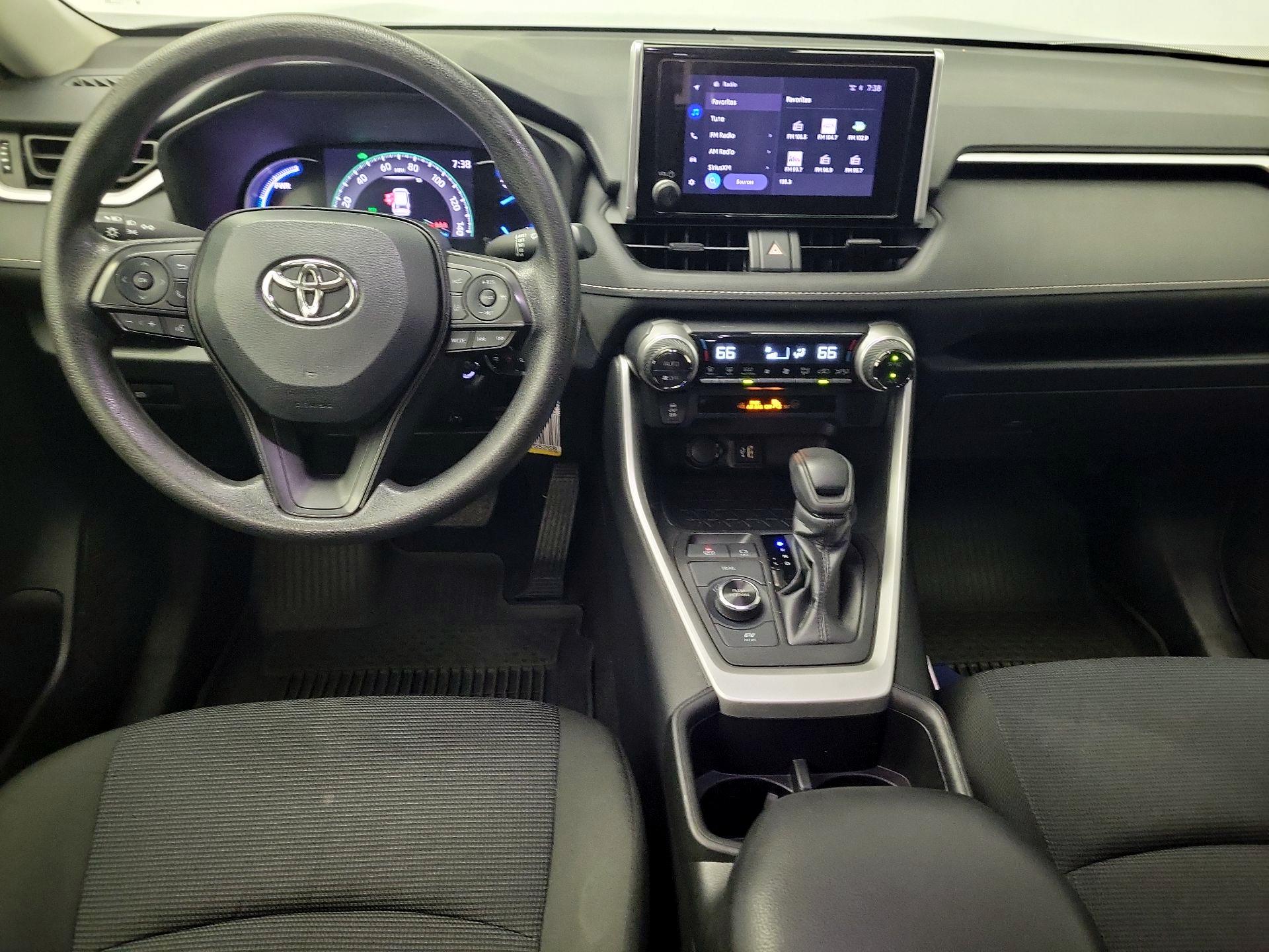 Thumbnail: 2024 Toyota RAV4 - 9