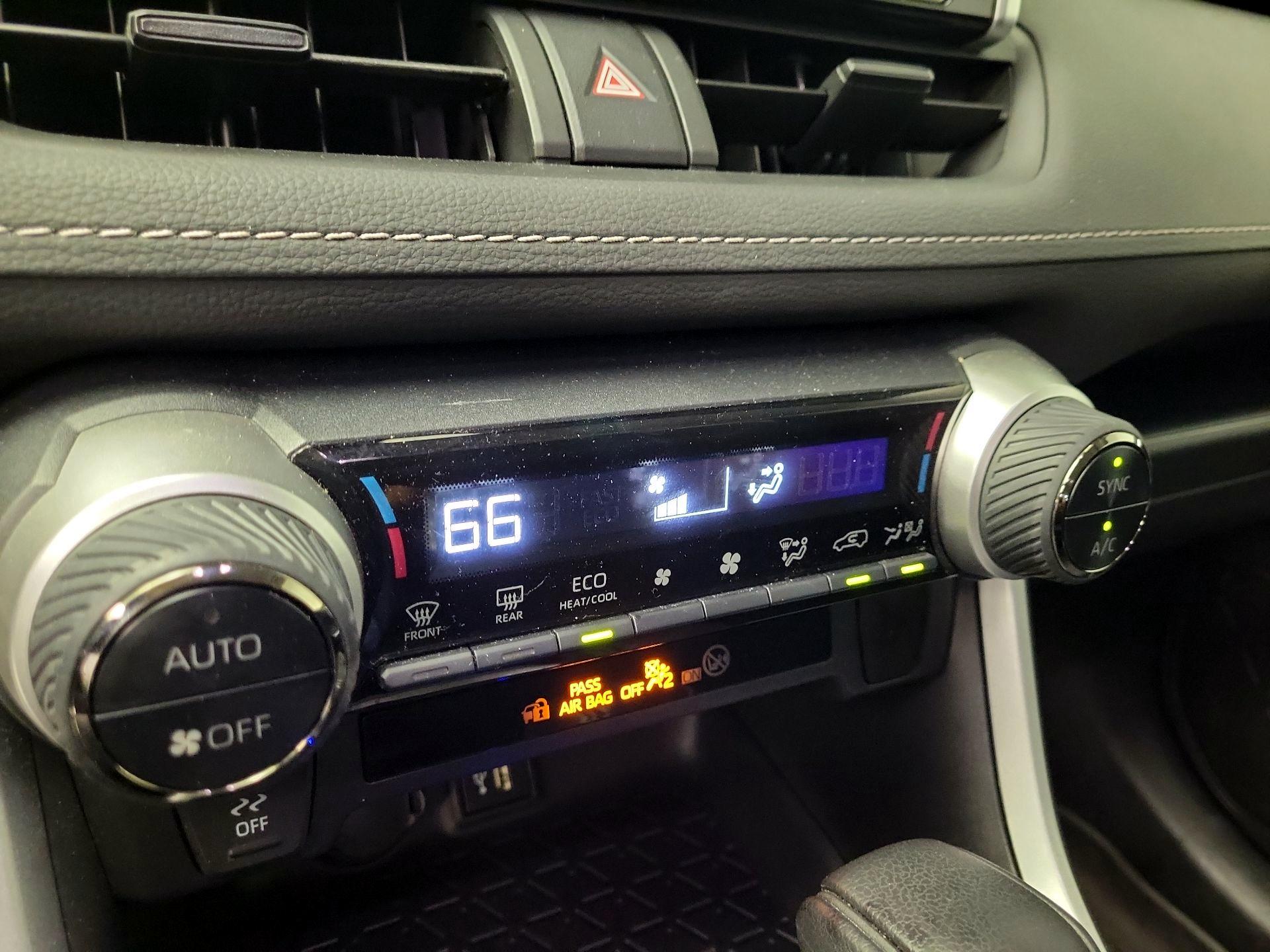 Thumbnail: 2024 Toyota RAV4 - 15