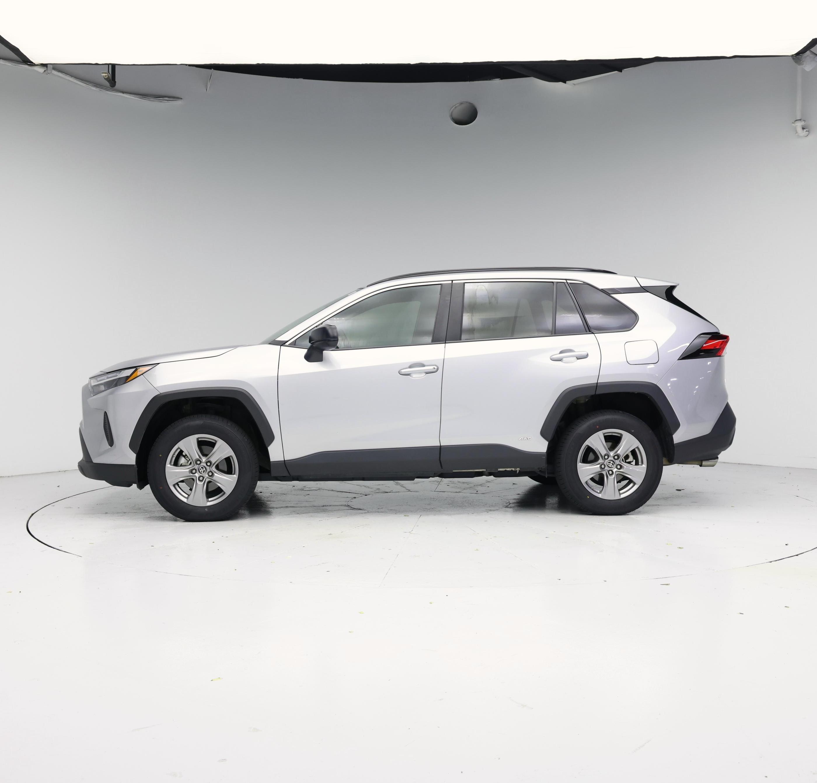 Thumbnail: 2024 Toyota RAV4 - 3