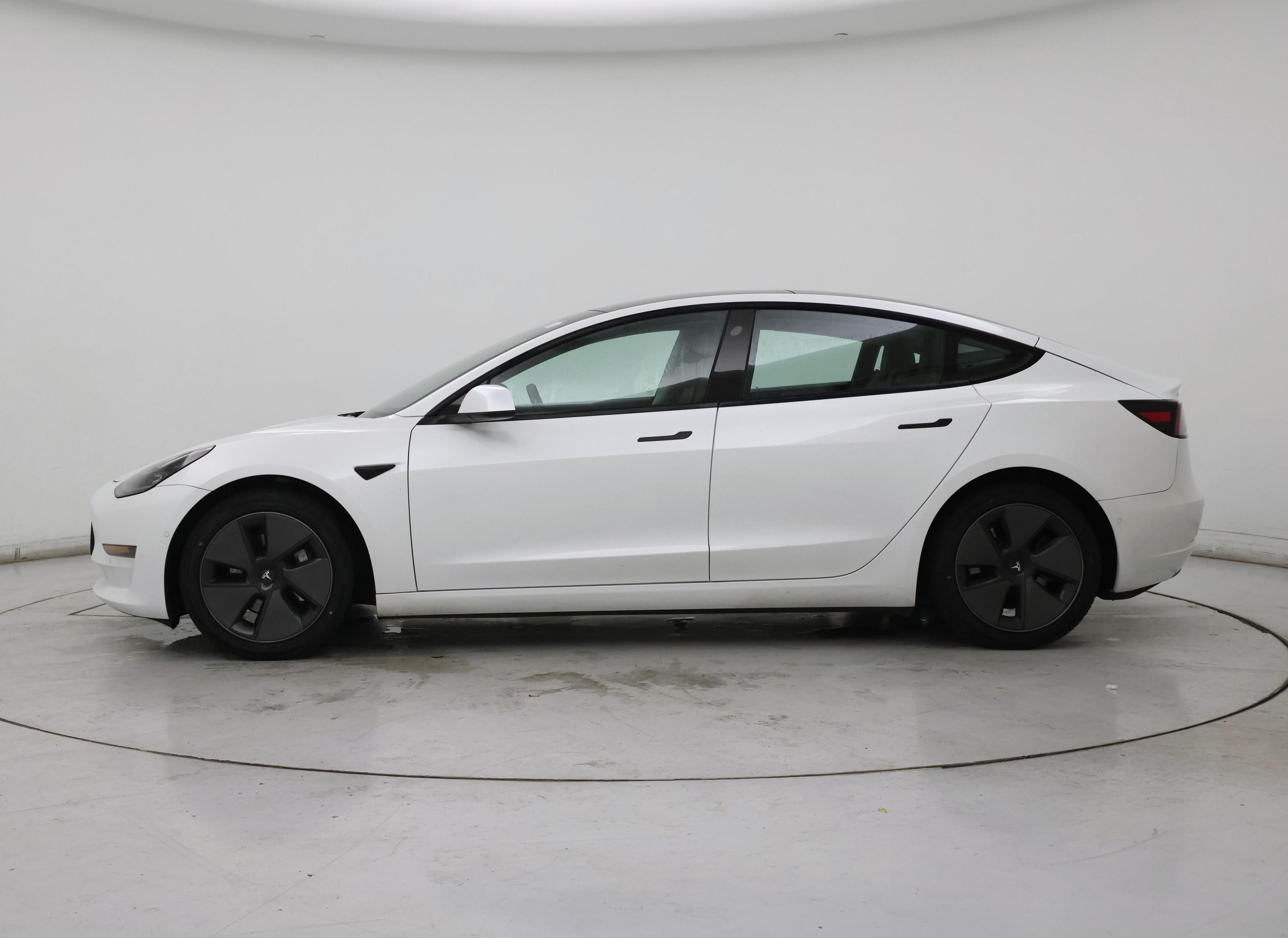 Thumbnail: 2021 Tesla Model 3 - 3