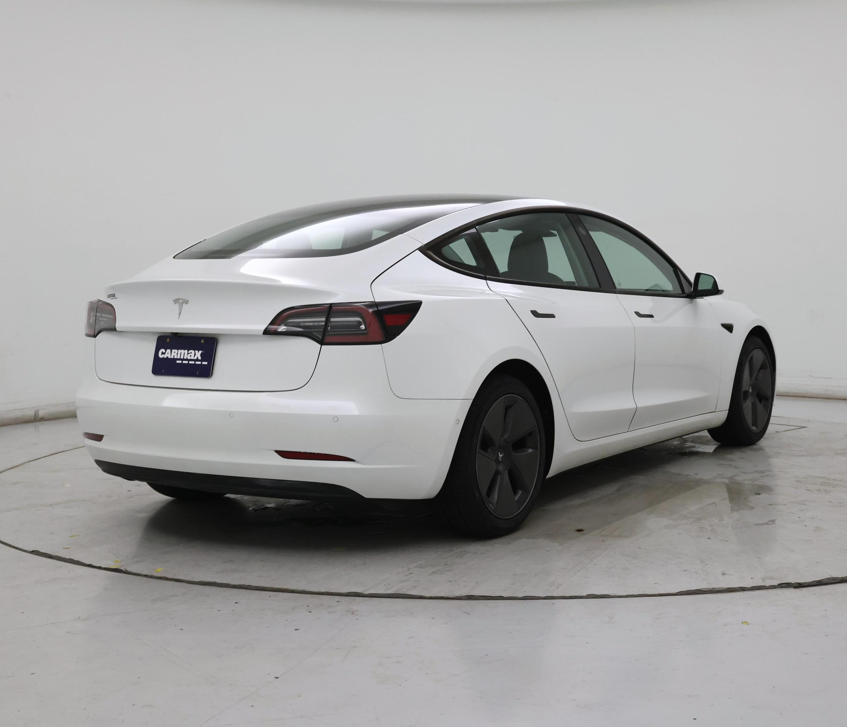 Thumbnail: 2021 Tesla Model 3 - 8