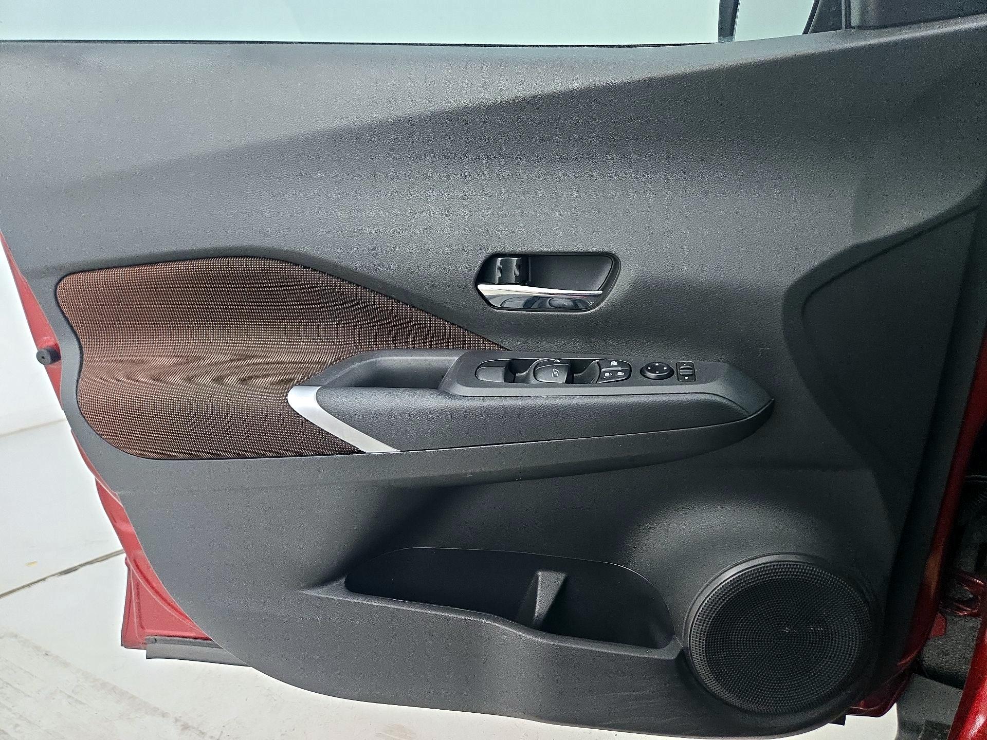 Thumbnail: 2024 Nissan Kicks - 12