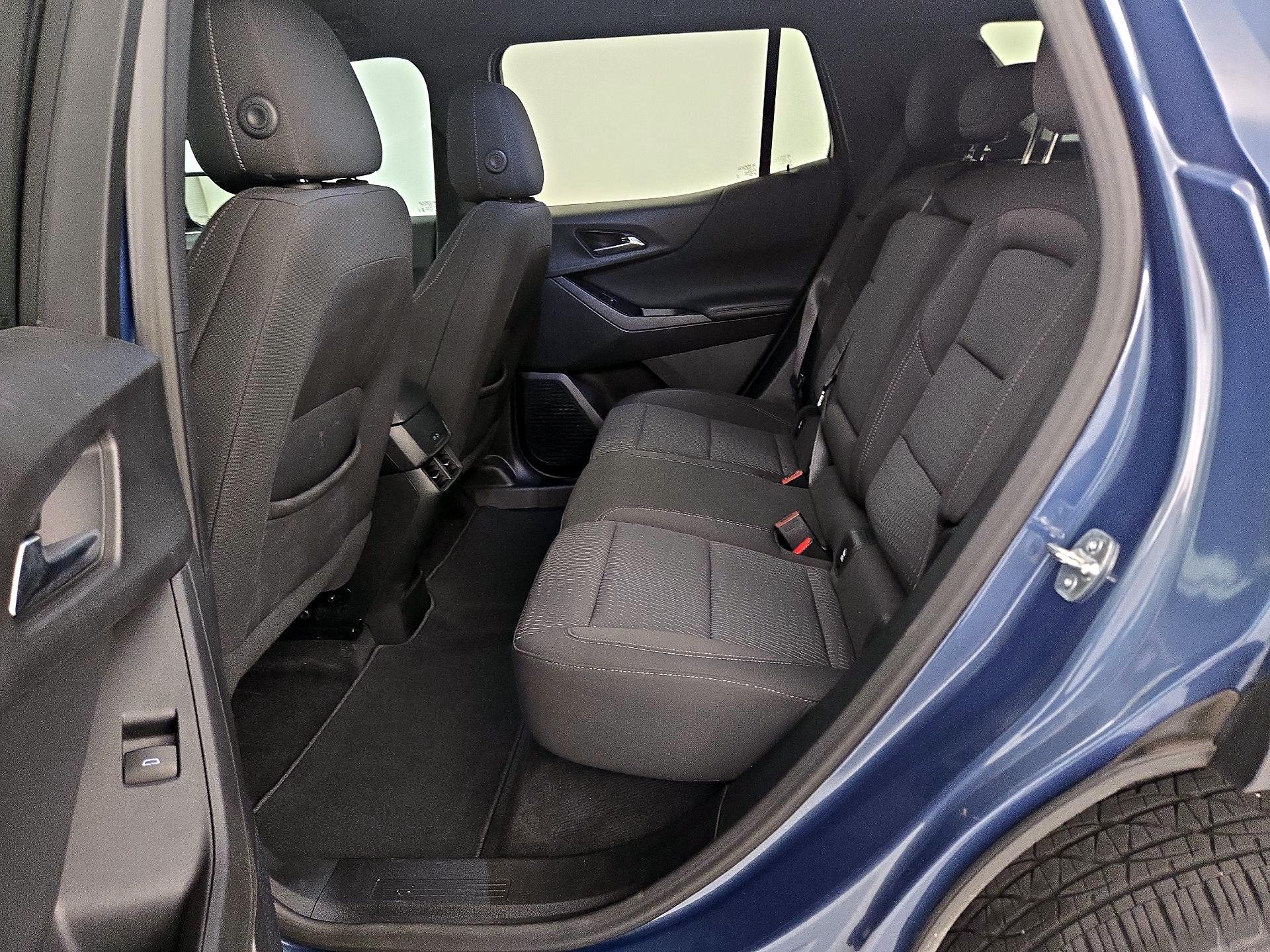 Thumbnail: 2025 Chevrolet Equinox - 17