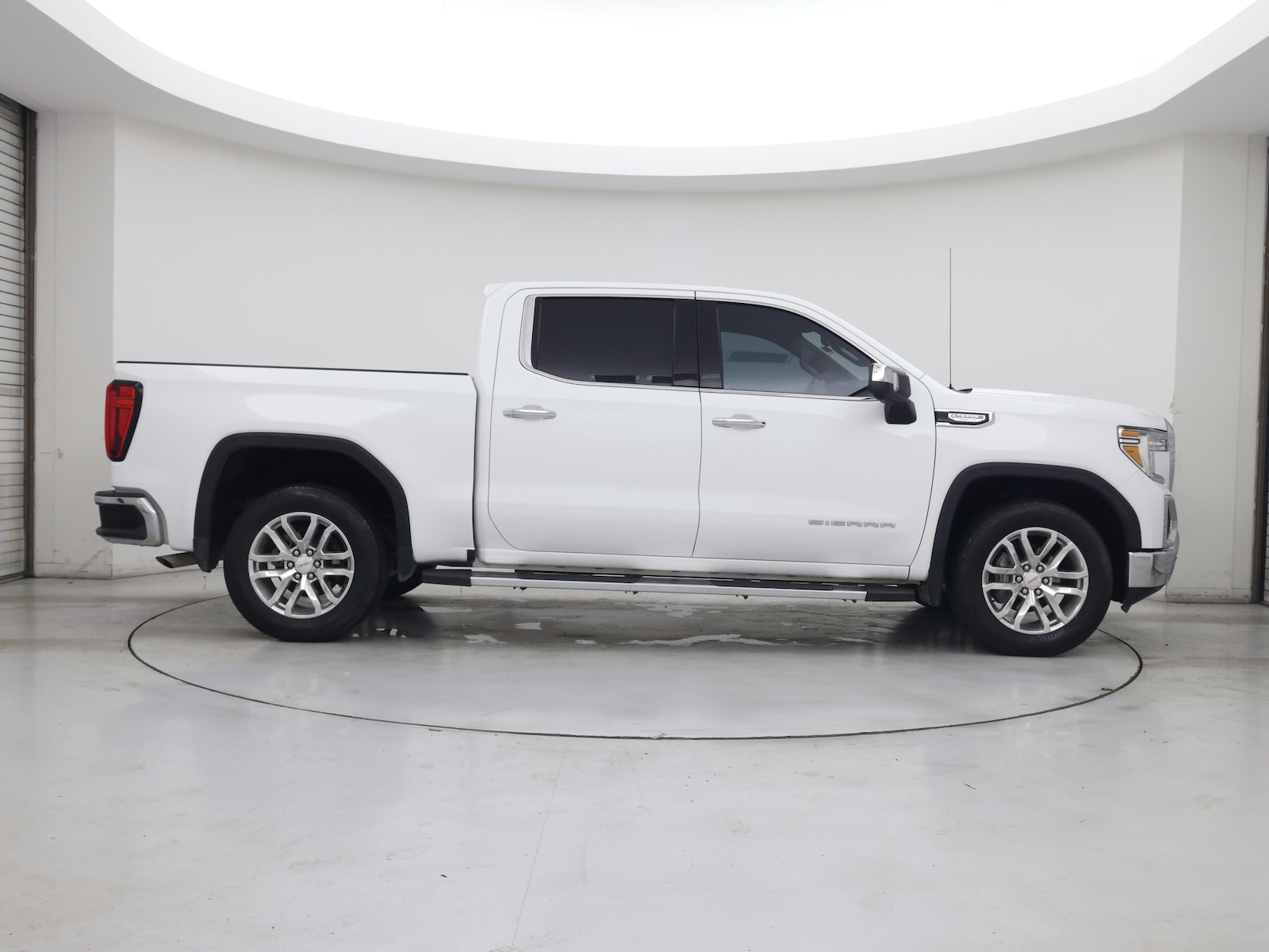 2021 GMC Sierra 1500 SLT - Photo 8