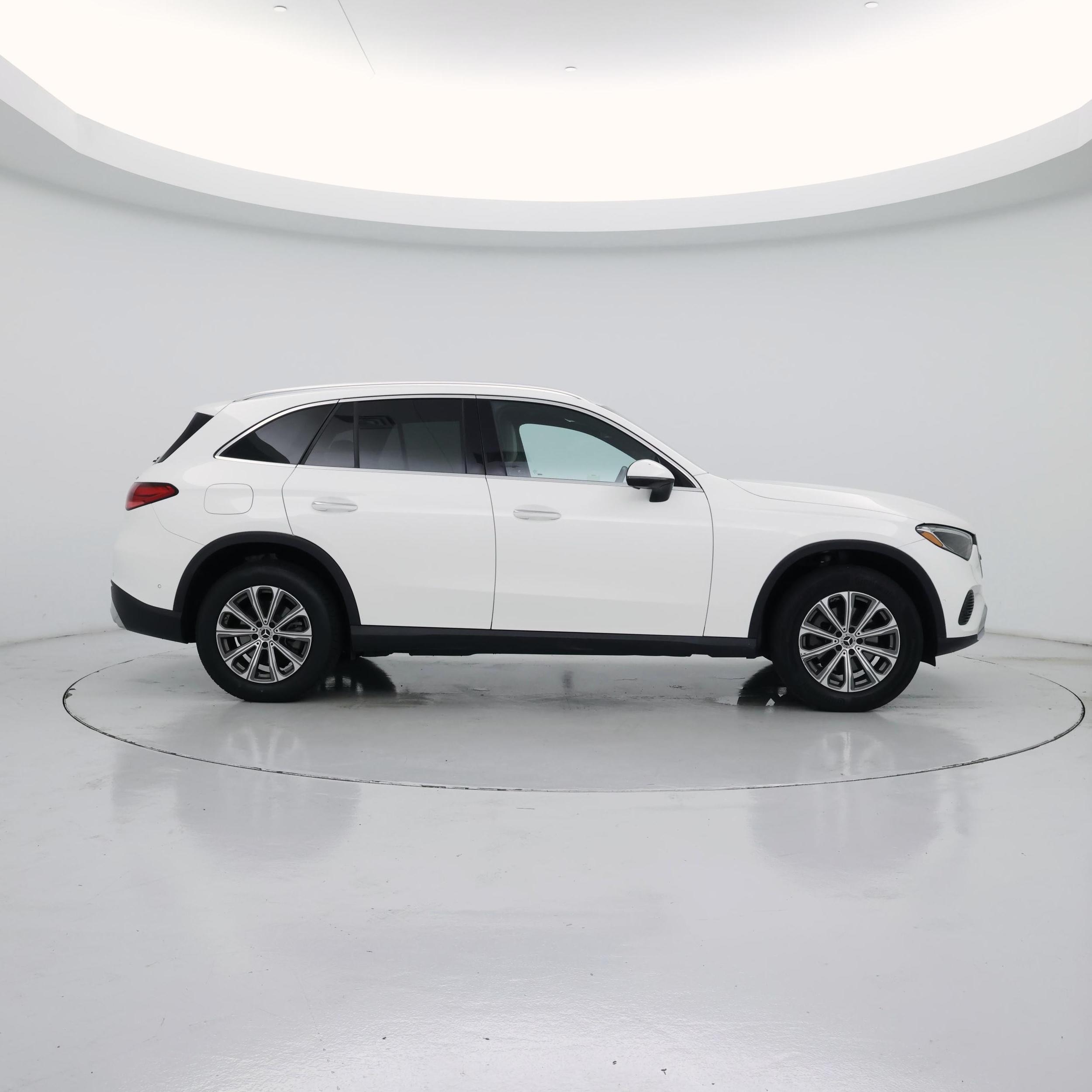 Thumbnail: 2023 Mercedes-Benz GLC - 7