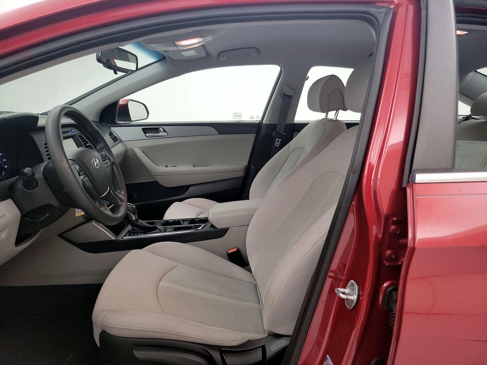2016 Hyundai Sonata SE - Photo 12