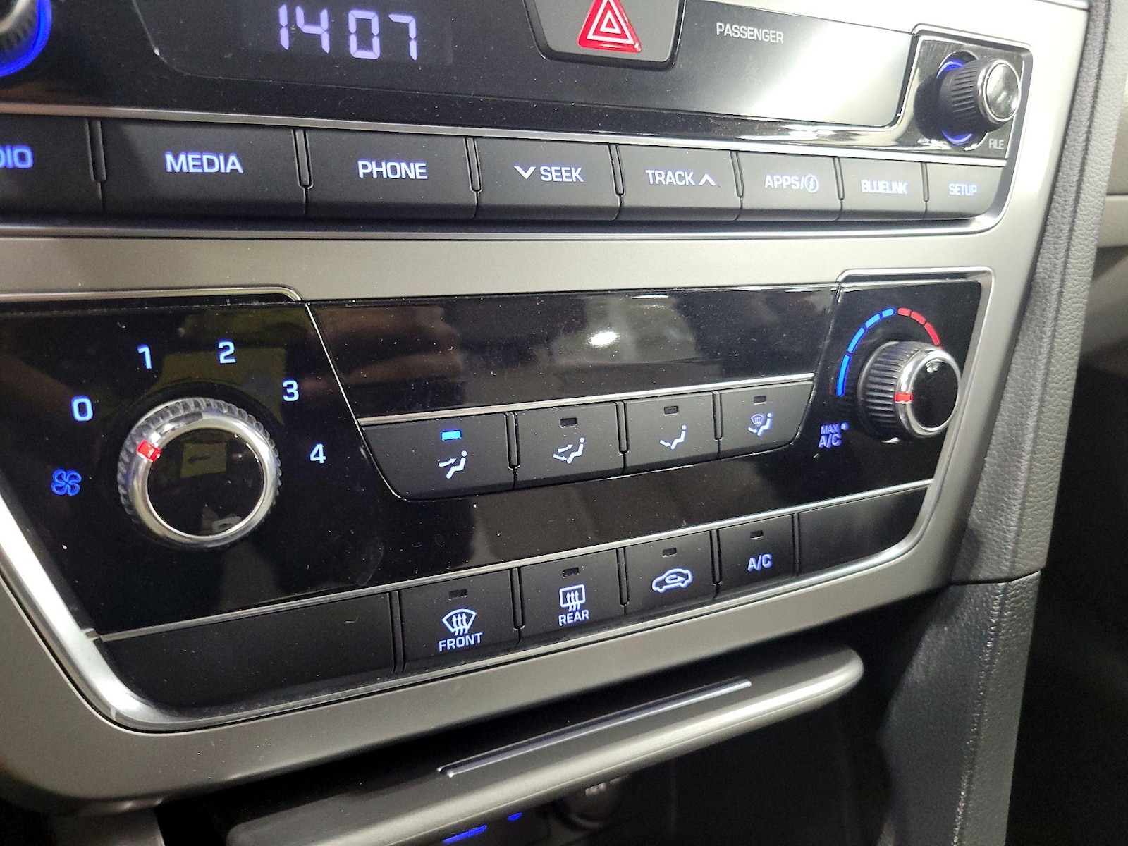 2016 Hyundai Sonata SE - Photo 17