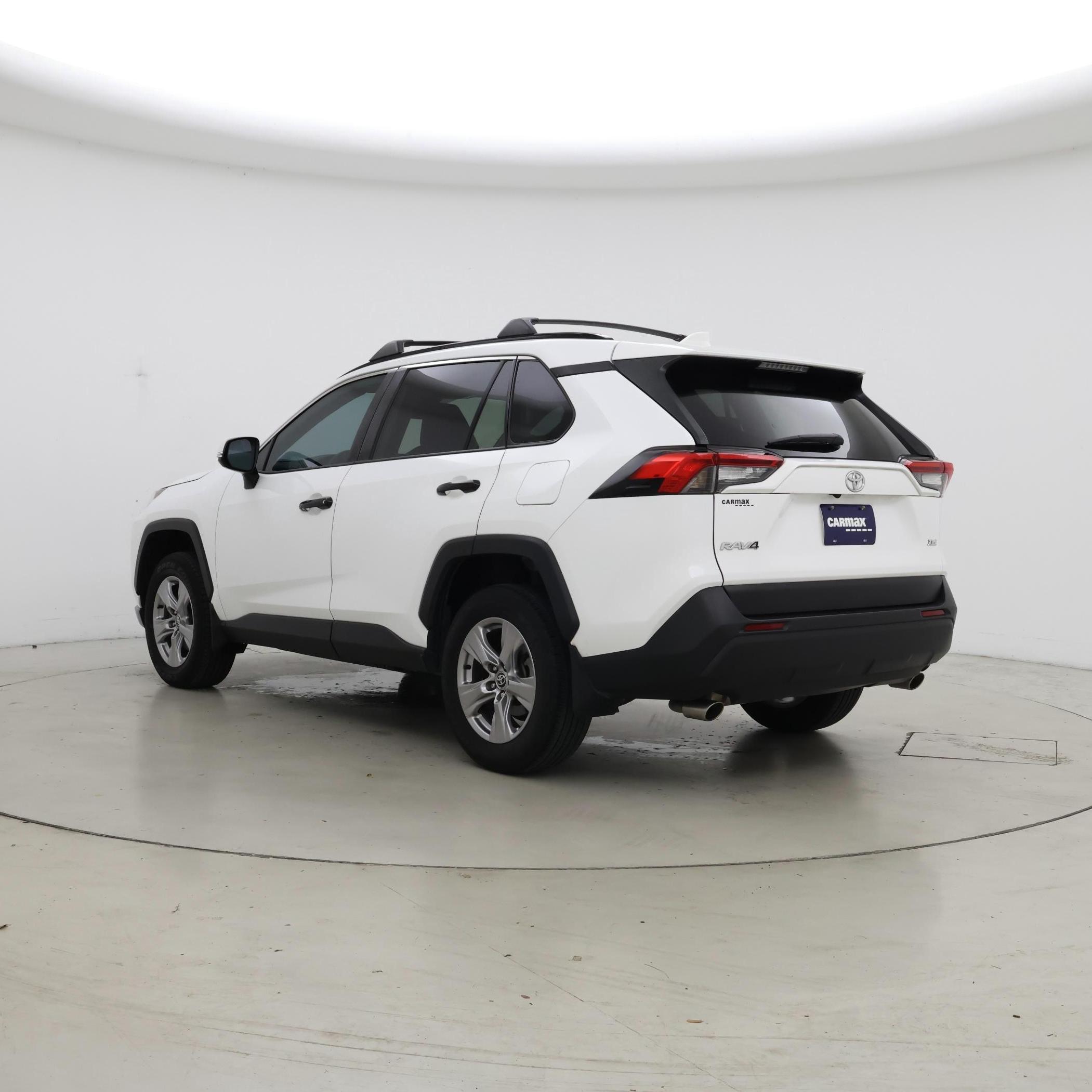 Thumbnail: 2022 Toyota RAV4 - 2