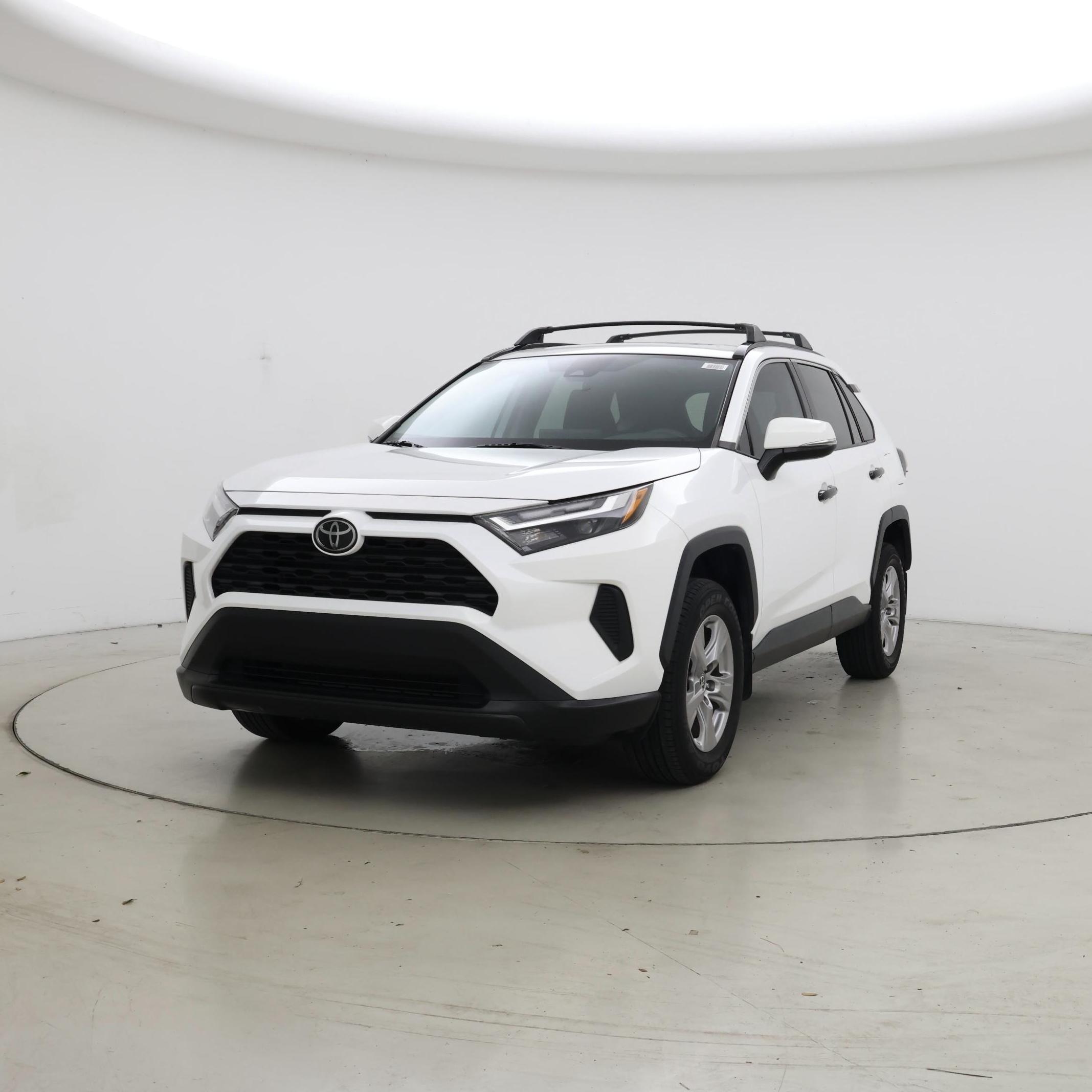 Thumbnail: 2022 Toyota RAV4 - 4