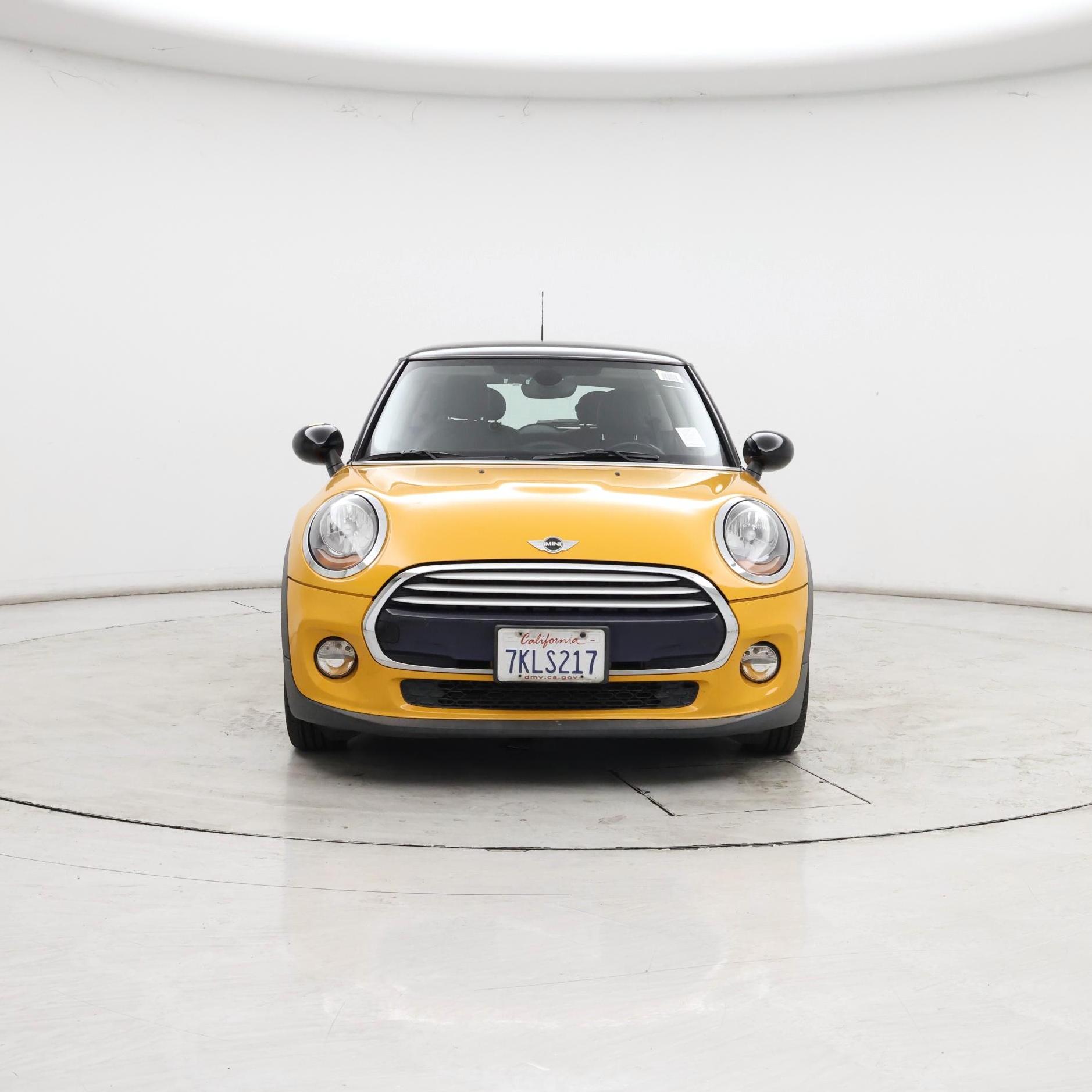 Thumbnail: 2015 MINI Cooper Hardtop - 5