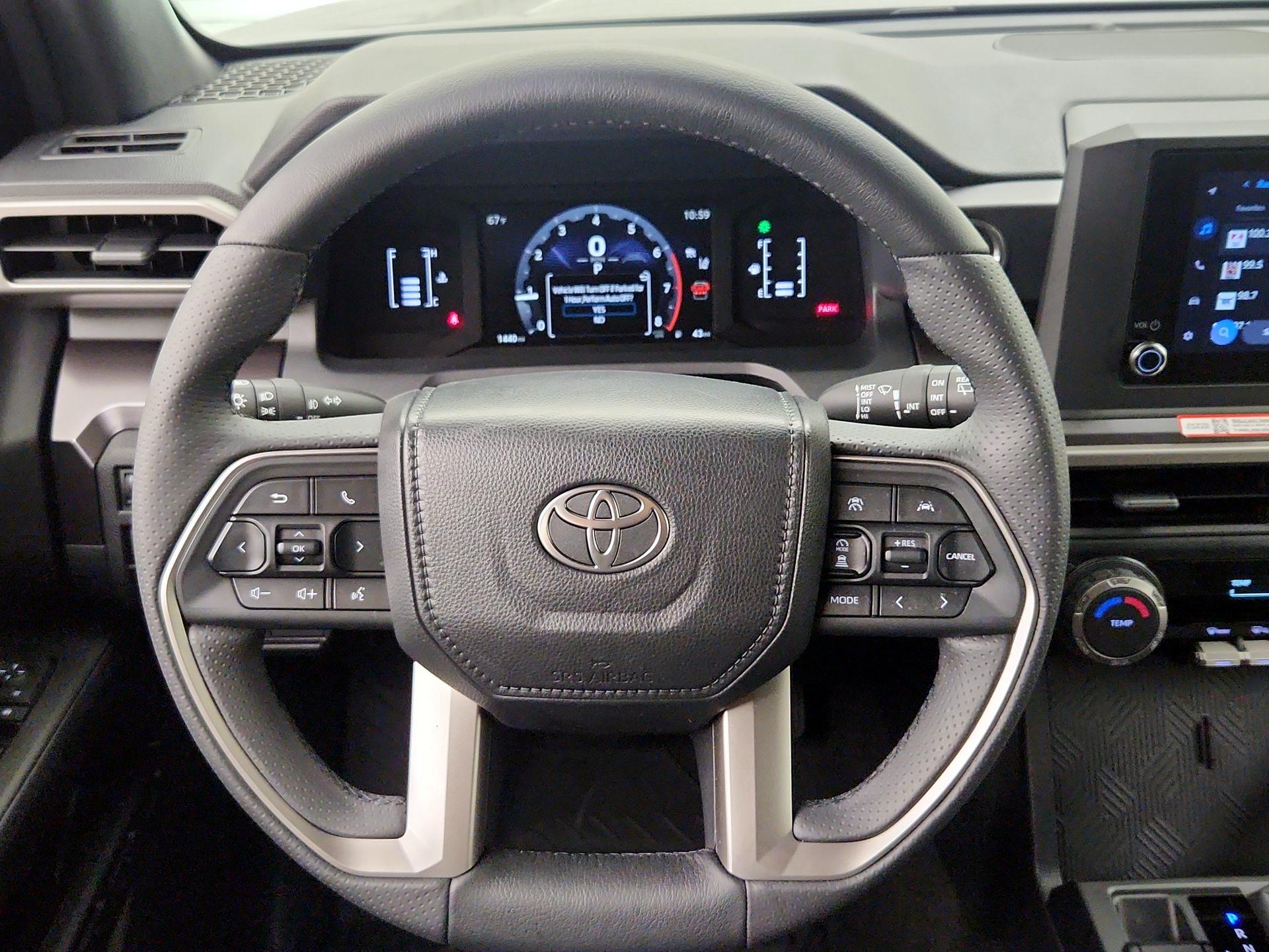 Thumbnail: 2025 Toyota 4Runner - 10
