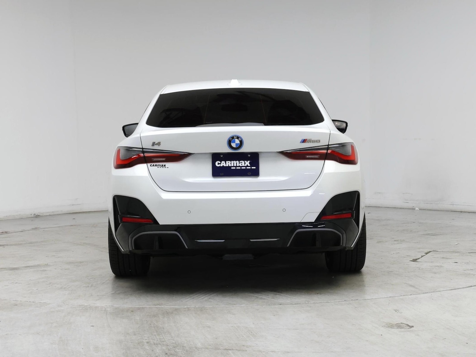 2024 BMW i4 M50 - Photo 7