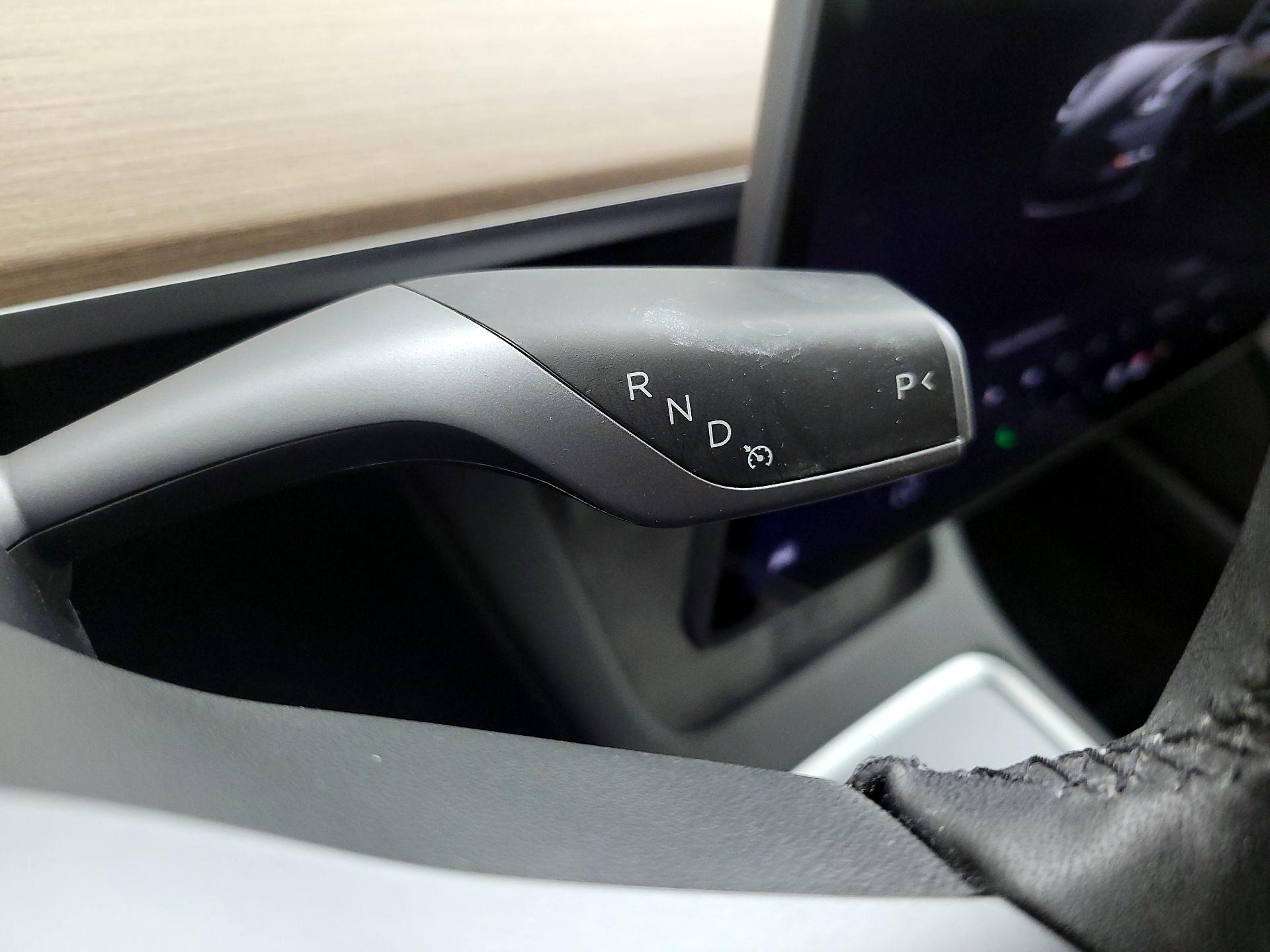 Thumbnail: 2023 Tesla Model 3 - 17