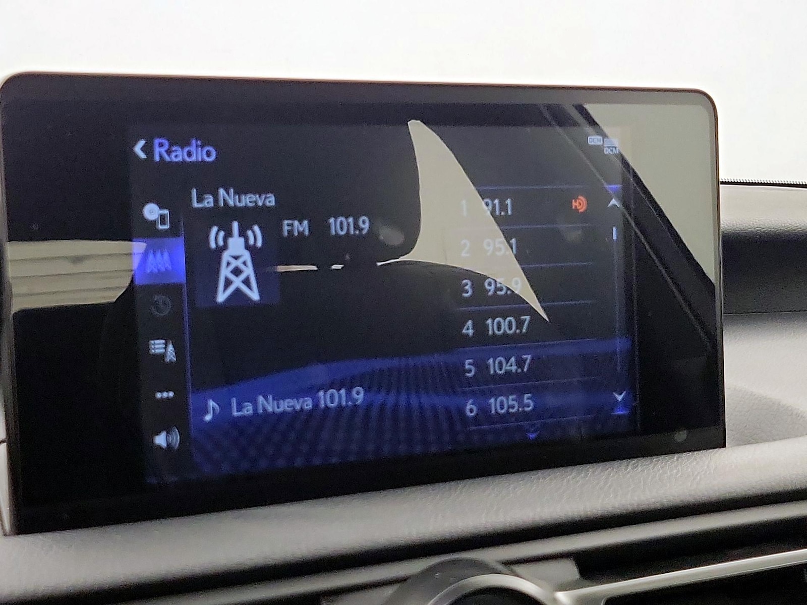 2025 Lexus IS 350 F SPORT - Photo 16