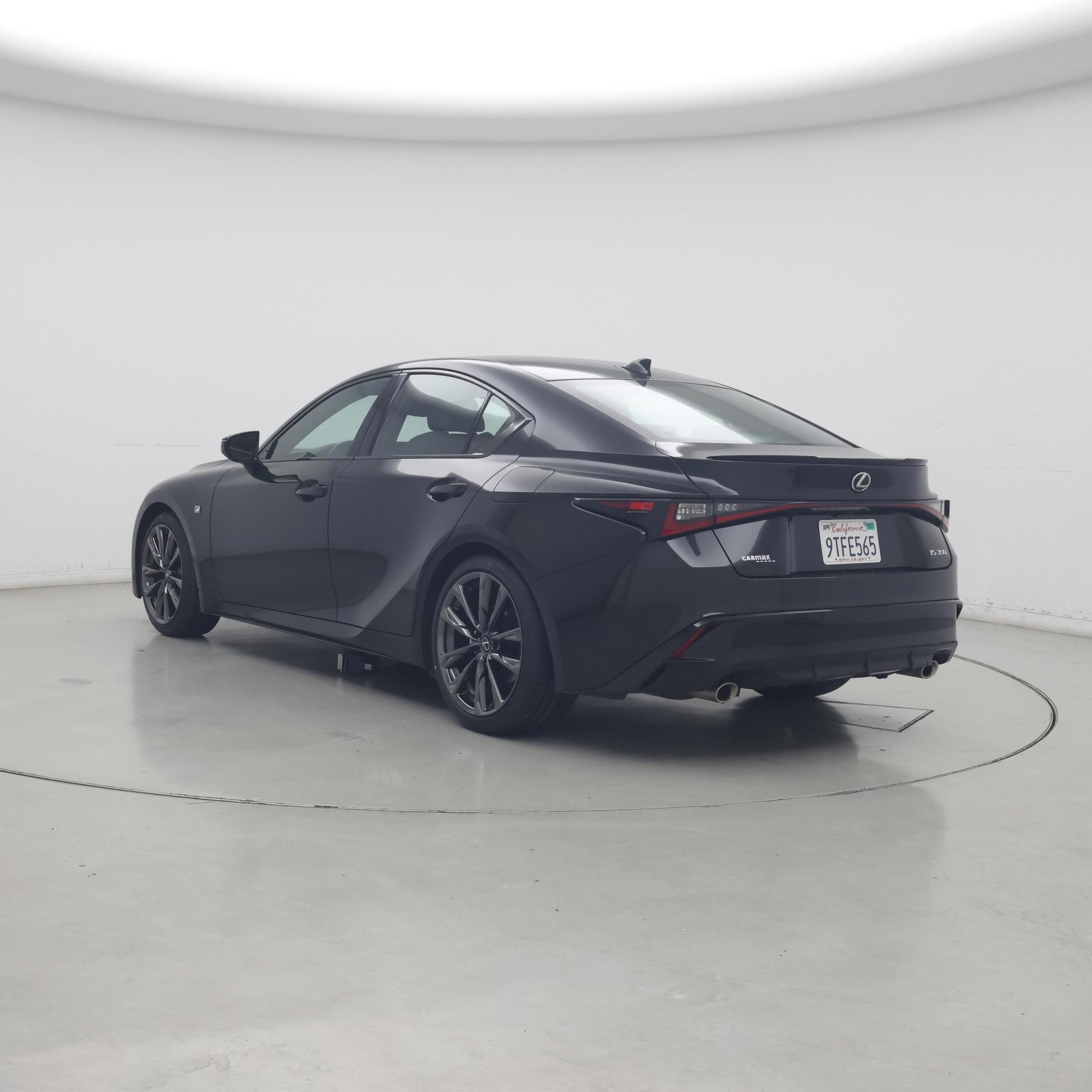 Thumbnail: 2025 Lexus IS - 2