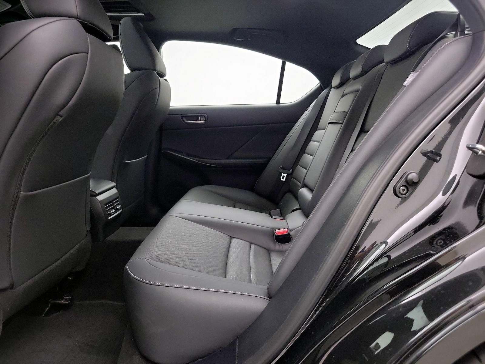 2025 Lexus IS 350 F SPORT - Photo 21