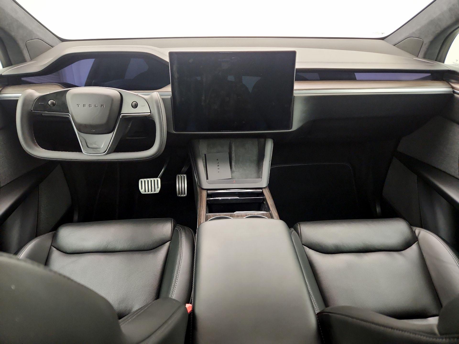 Thumbnail: 2023 Tesla Model X - 9