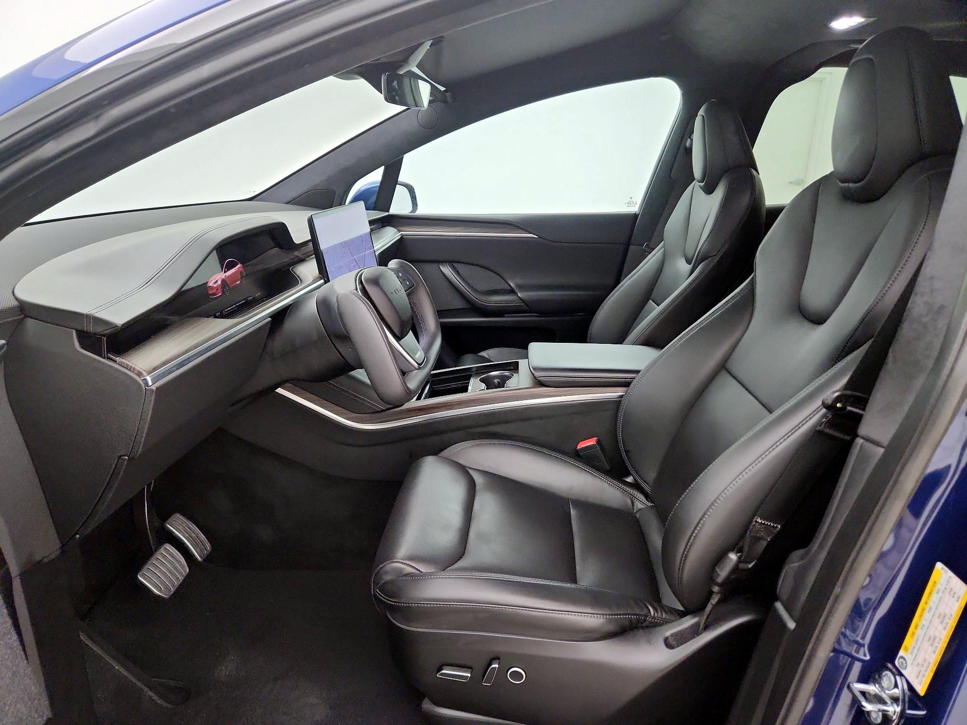 Thumbnail: 2023 Tesla Model X - 11