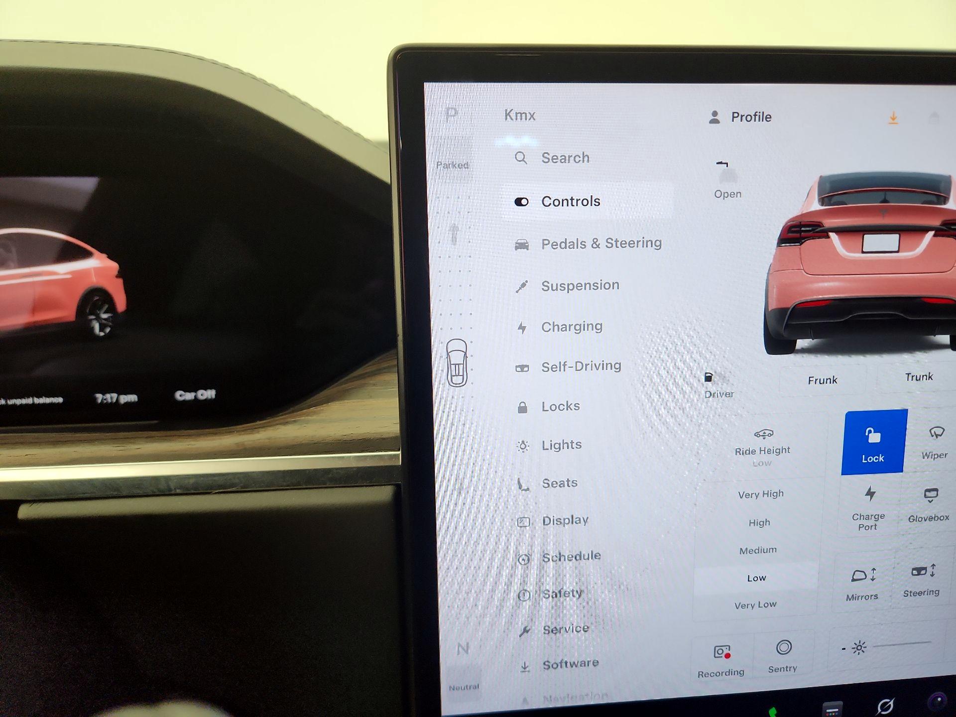 Thumbnail: 2023 Tesla Model X - 17