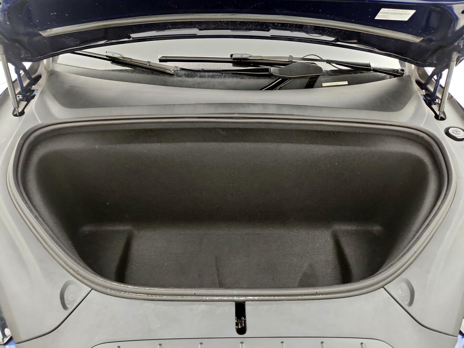 Thumbnail: 2023 Tesla Model X - 20