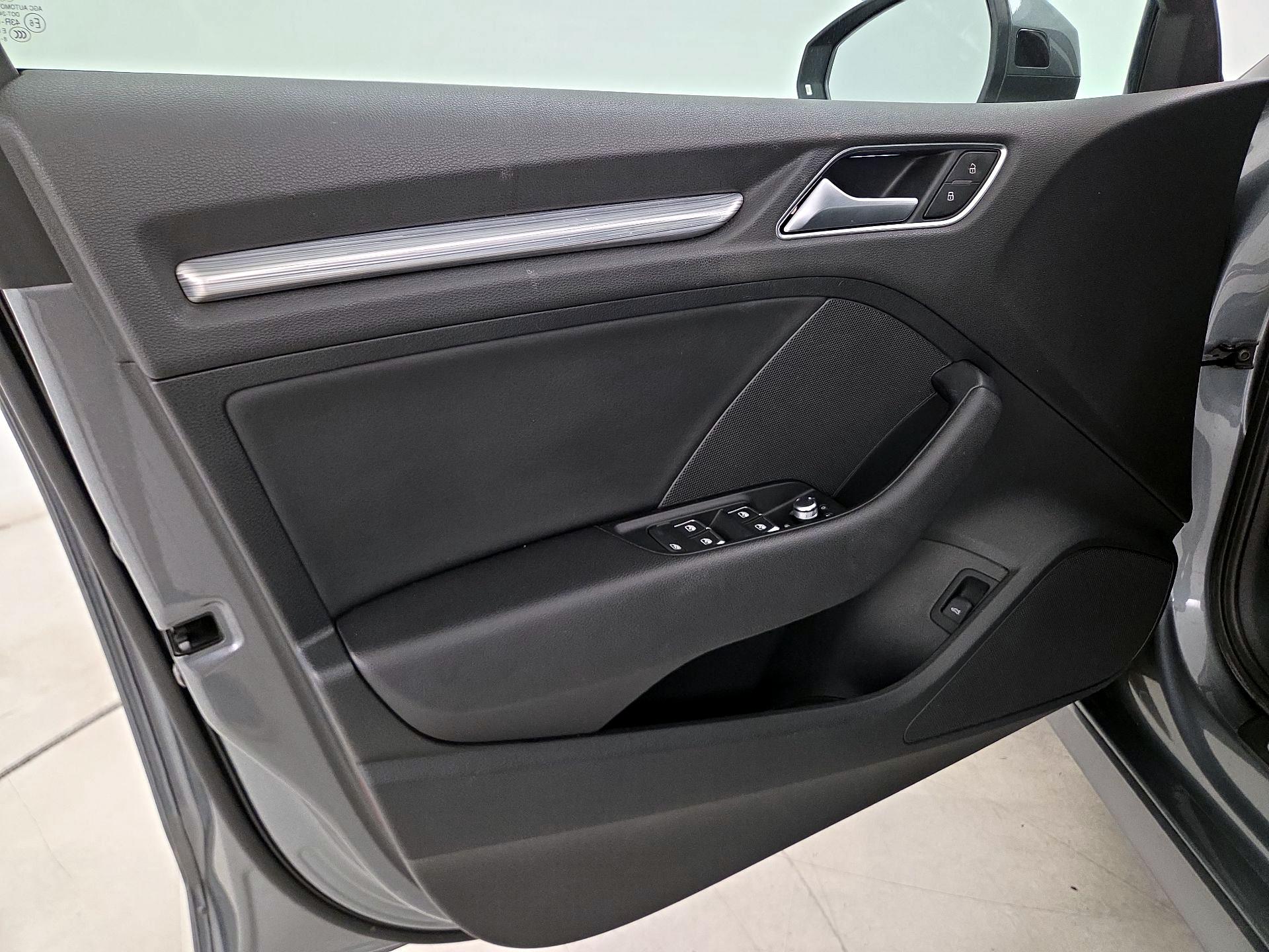Thumbnail: 2019 Audi A3 - 12